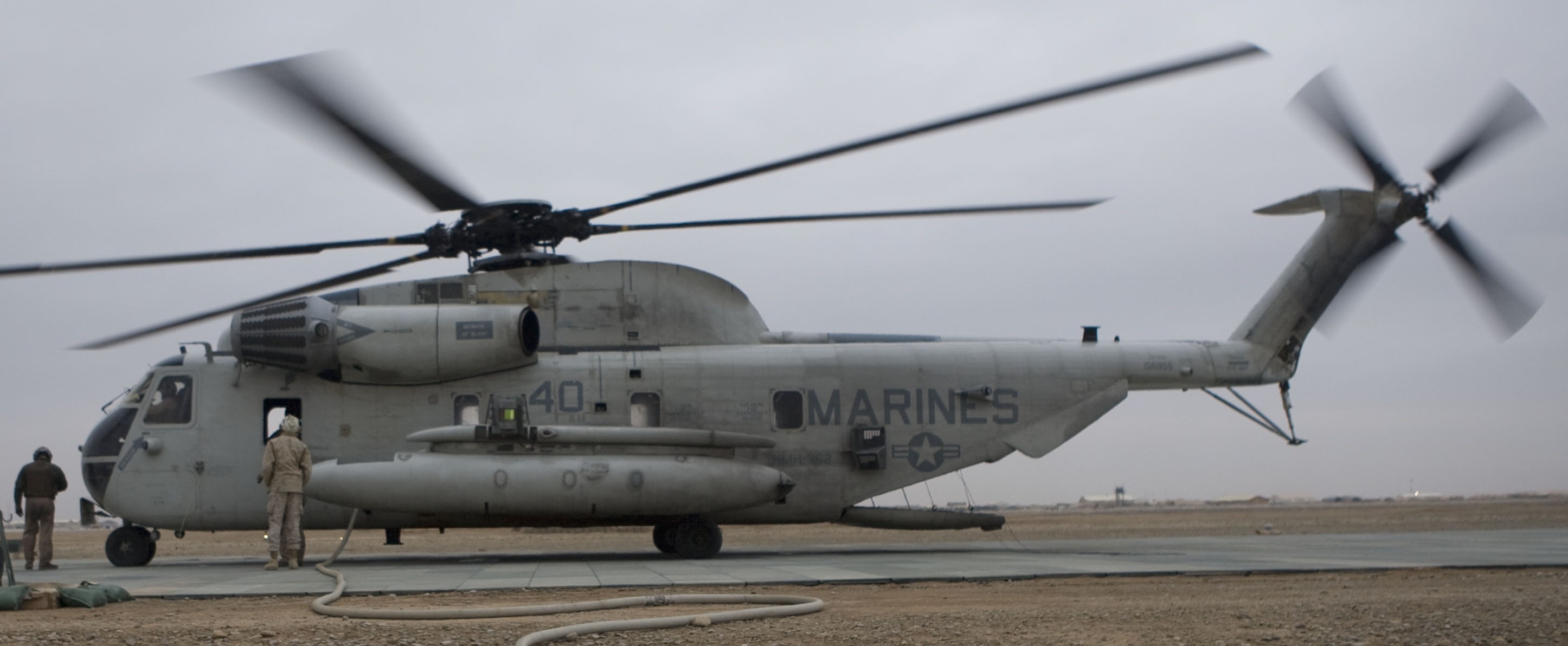 hmh-362 ugly angels marine heavy helicopter squadron usmc sikorsky ch-53d sea stallion 45