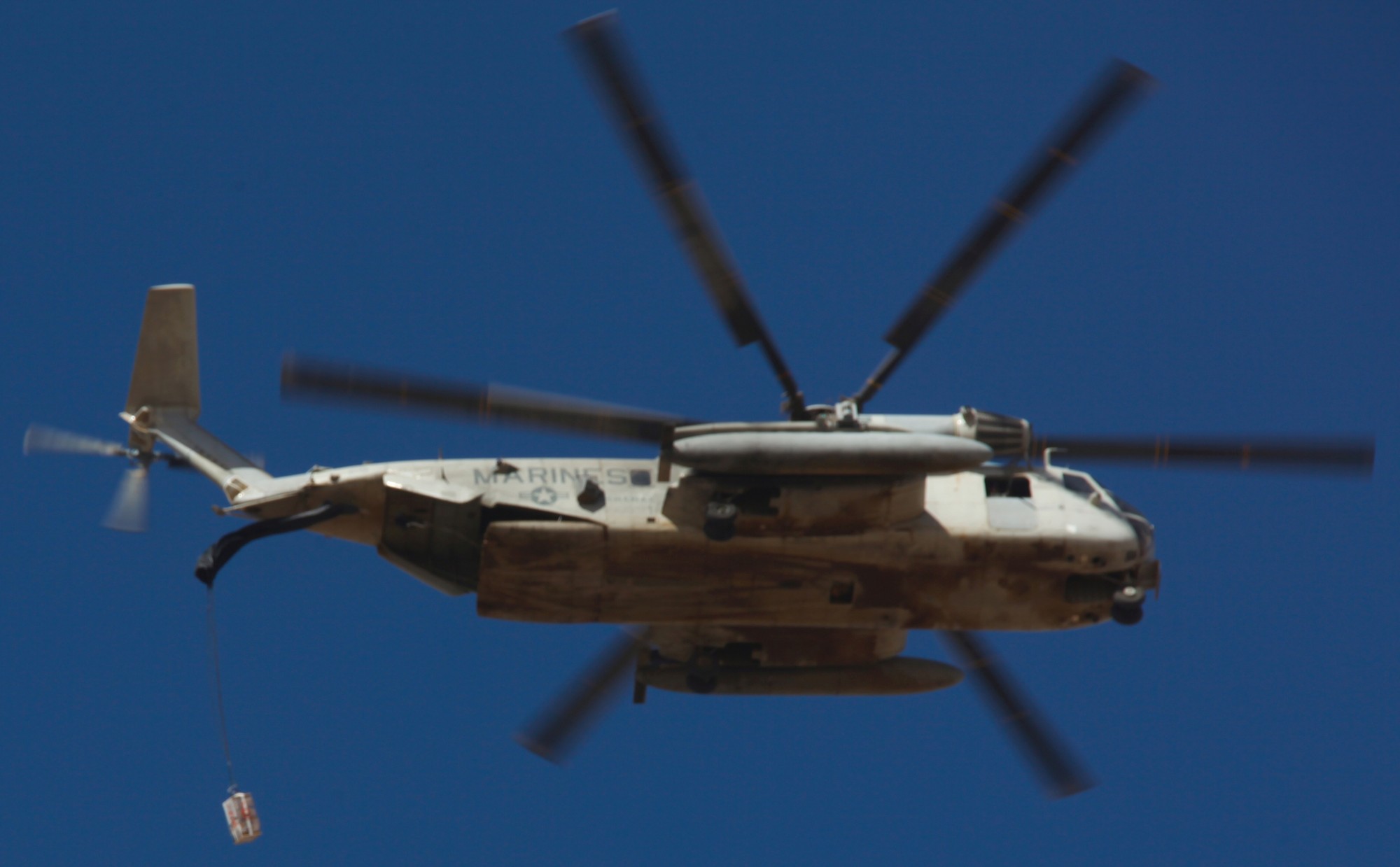 hmh-363 red lions marine heavy helicopter squadron usmc sikorsky ch-53d sea stallion 26 afghanistan