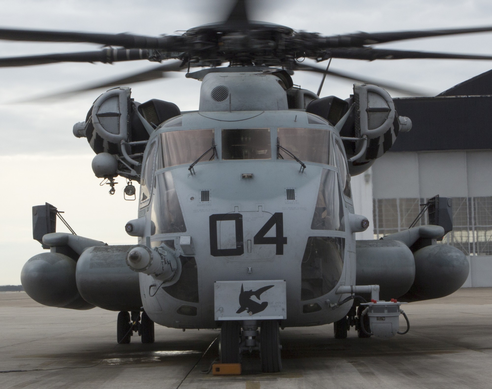 hmh-366 hammerheads marine heavy helicopter squadron usmc sikorsky ch-53e super stallion 45