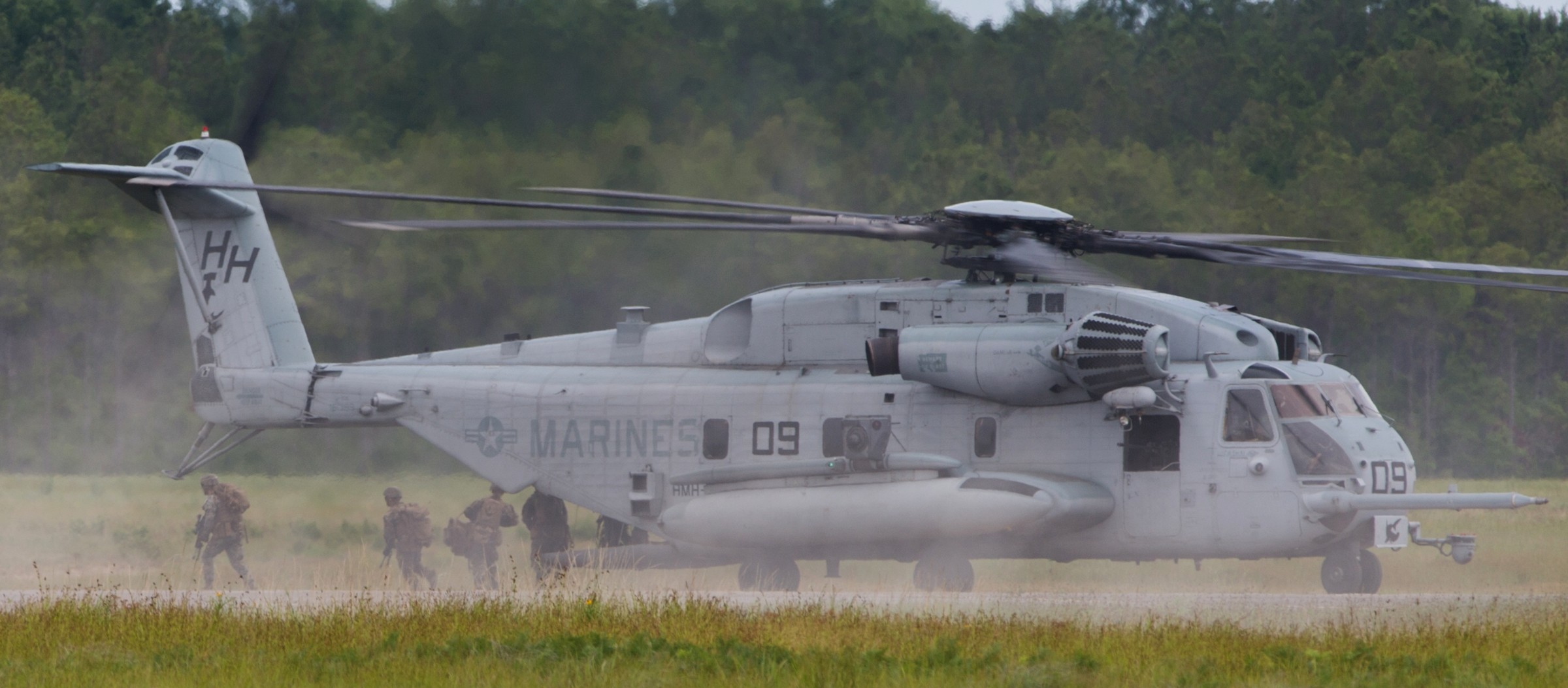 hmh-366 hammerheads marine heavy helicopter squadron usmc sikorsky ch-53e super stallion 89 exercise steel pike