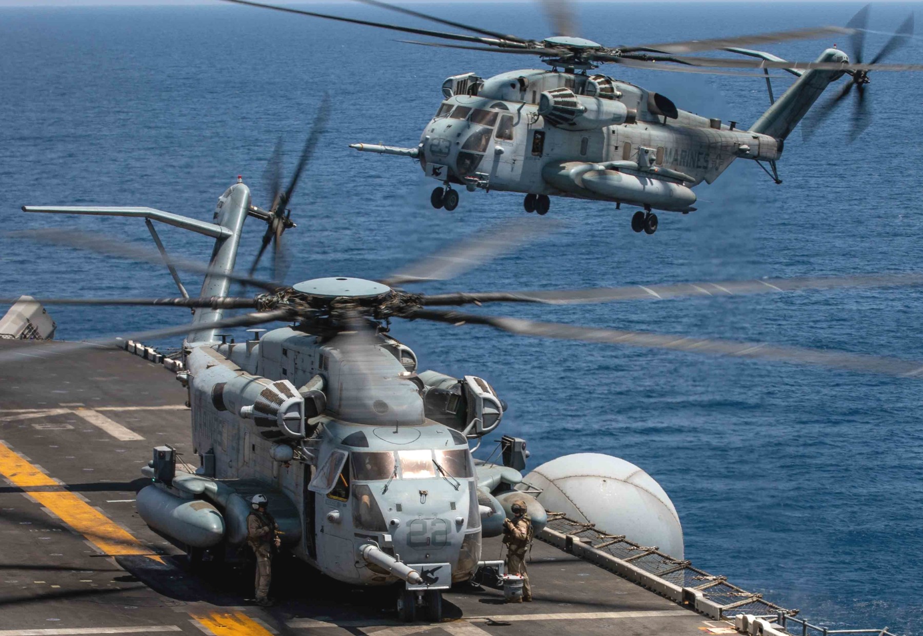 hmh-366 hammerheads ch-53e super stallion marine heavy helicopter squadron usmc 145
