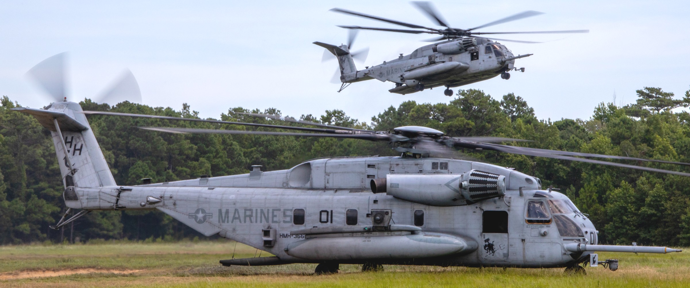 hmh-366 hammerheads ch-53e super stallion marine heavy helicopter squadron usmc camp lejeune 172