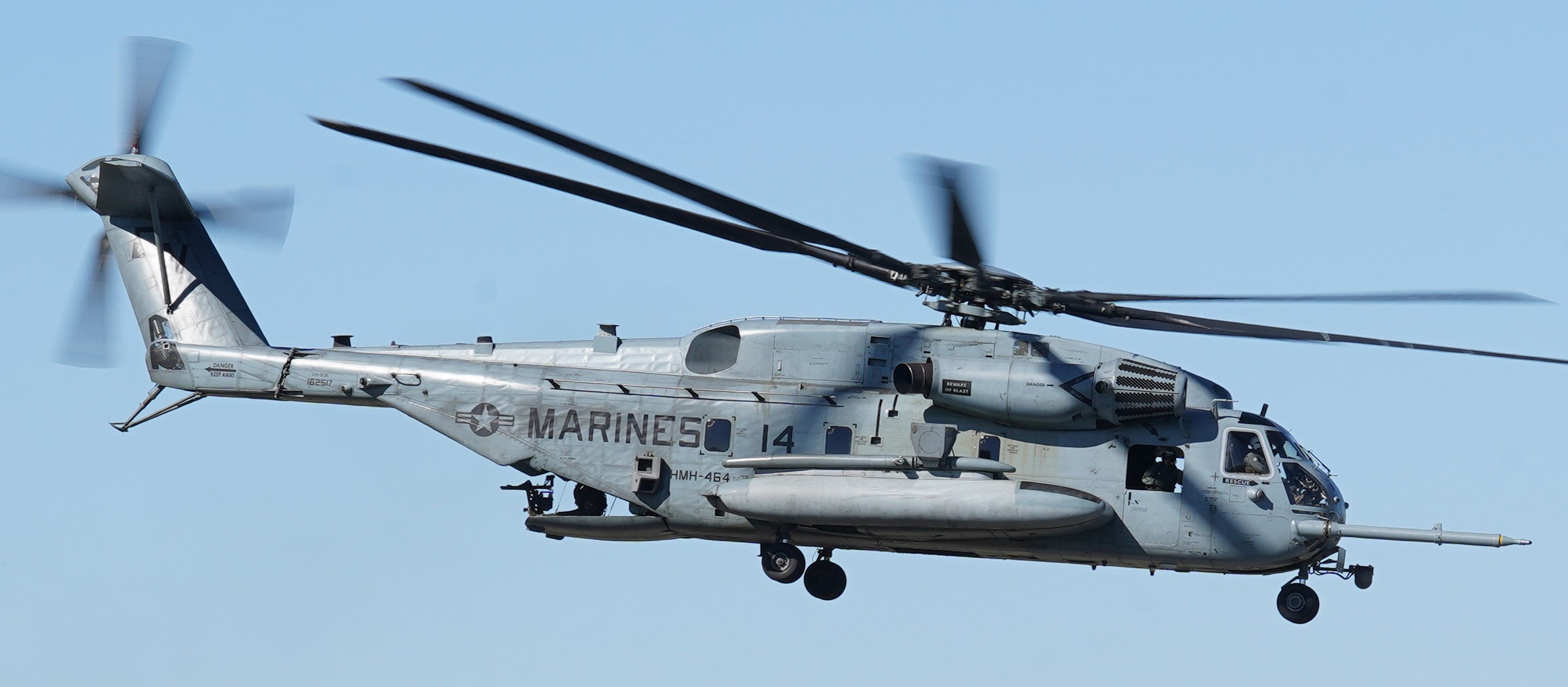 hmh-464 condors ch-53e super stallion marine heavy helicopter squadron keesler air force base 126