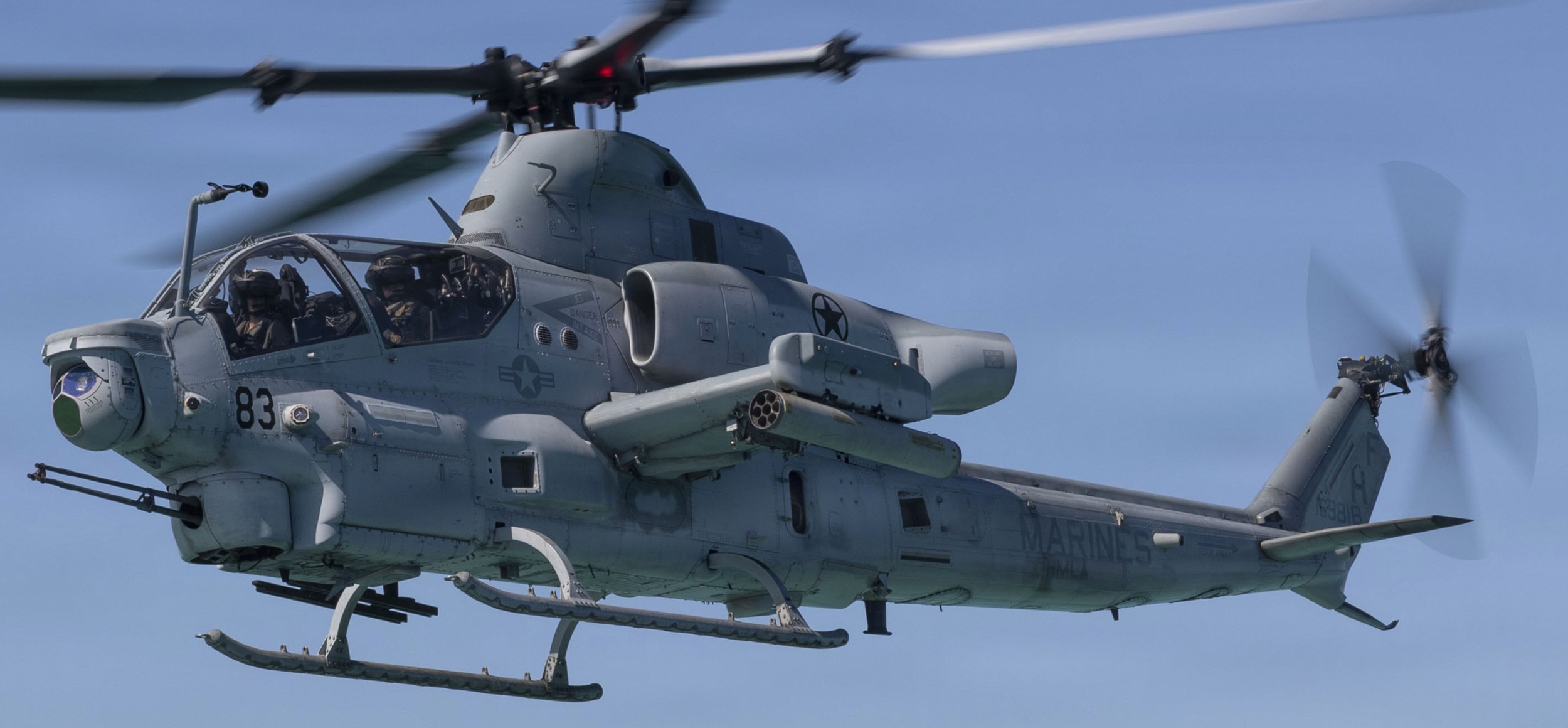hmla-269 gunrunners marine light attack helicopter squadron ah-1z viper autec andros island bahamas 155