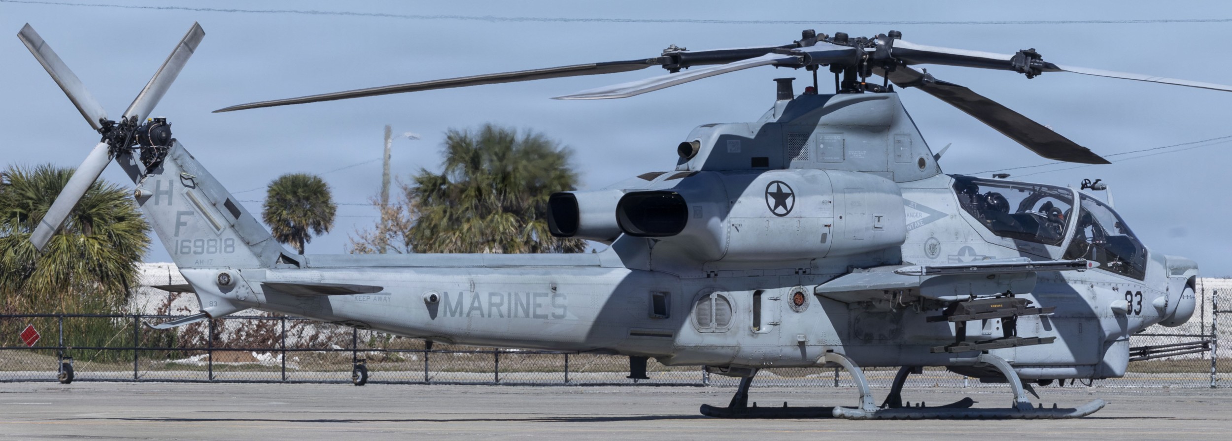 hmla-269 gunrunners marine light attack helicopter squadron ah-1z viper patrick space force base florida 163