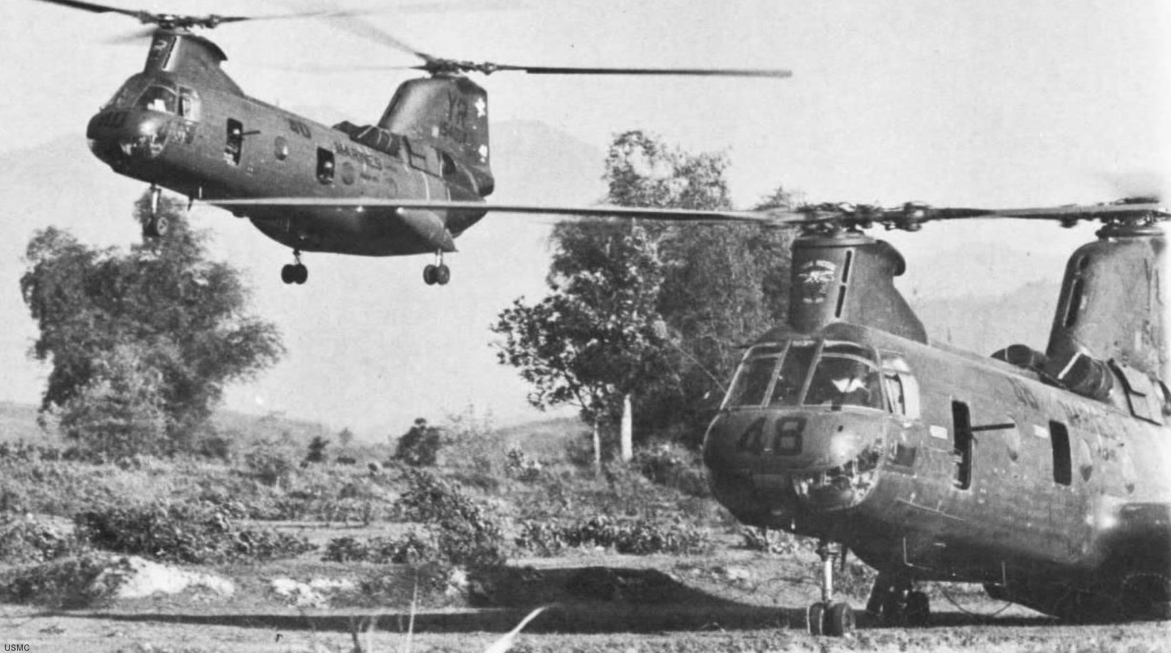 hmm-161 greyhawks marine medium helicopter squadron ch-46a sea knight usmc 17 vietnam war