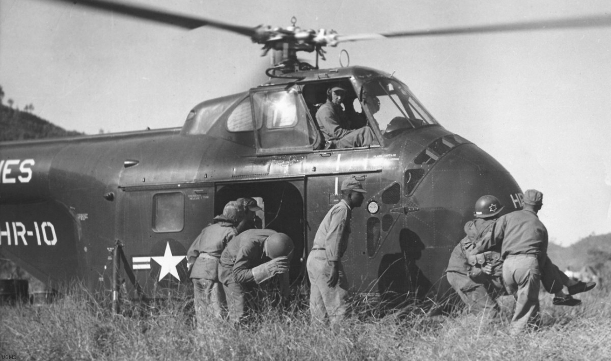 hmr-161 greyhawks marine helicopter transport squadron sikorsky hrs-1 chickasaw usmc 18