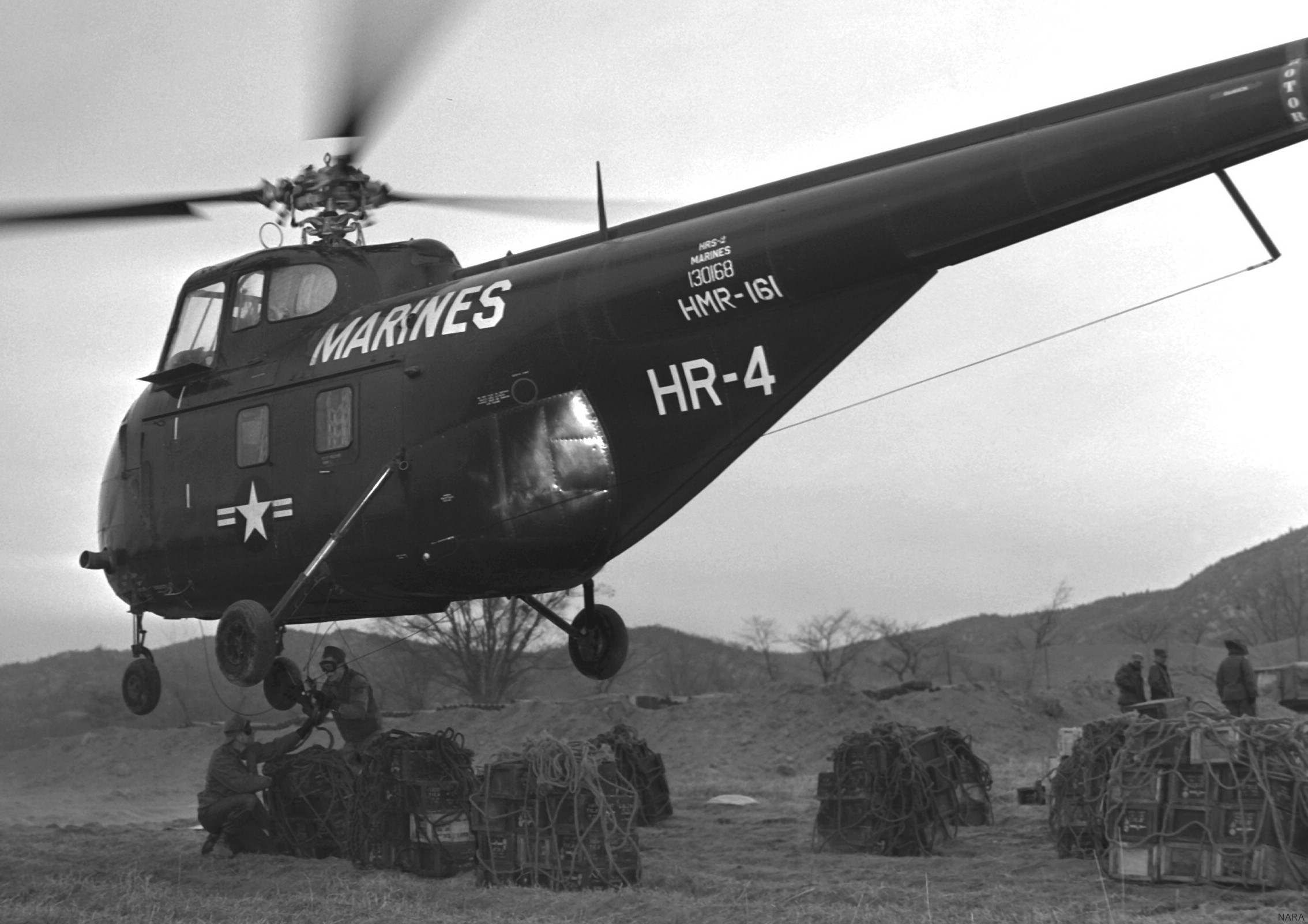 hmr-161 greyhawks marine helicopter transport squadron sikorsky hrs-2 usmc 21 korean war