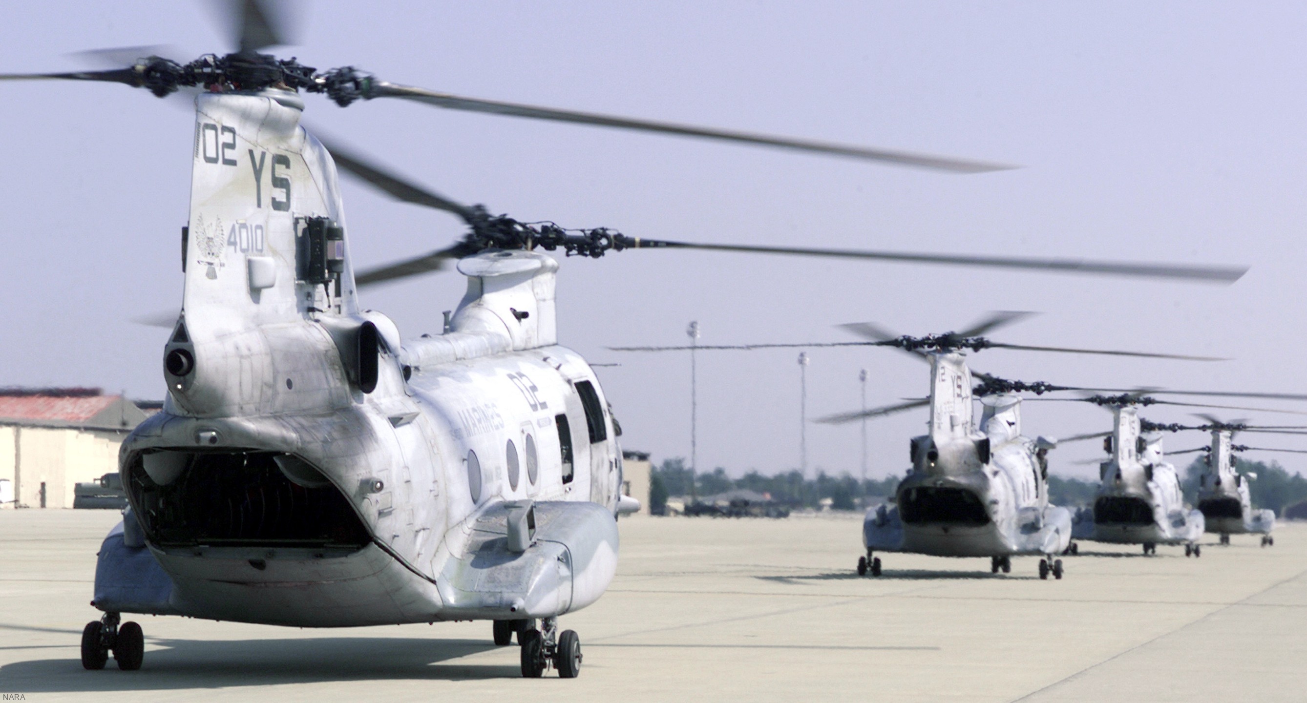 hmm-162 golden eagles marine medium helicopter squadron ch-46e sea knight usmc 08 shaw afb south carolina