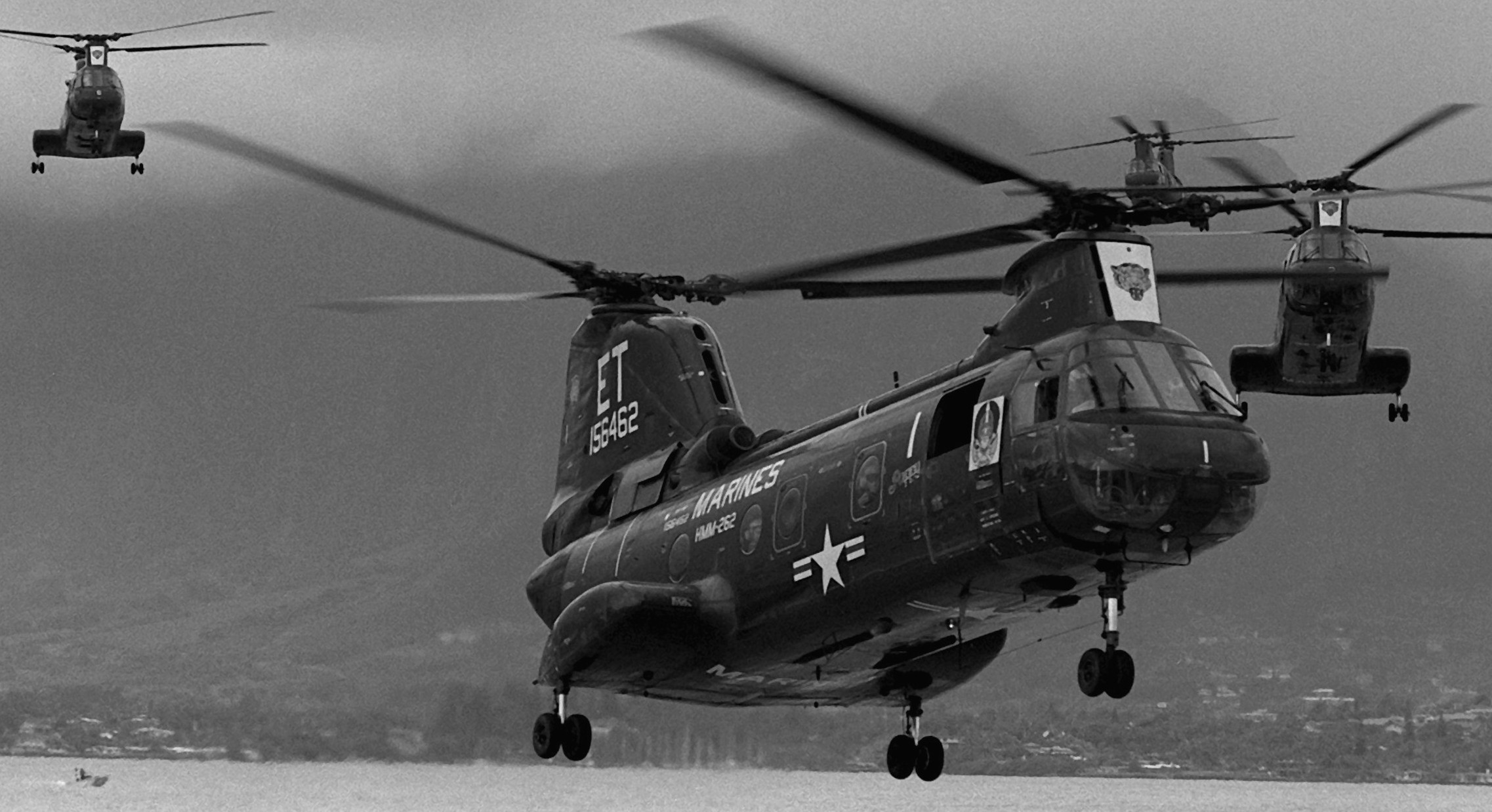 hmm-262 flying tigers marine medium helicopter squadron usmc ch-46e sea knight 12 mcas kaneohe bay hawaii