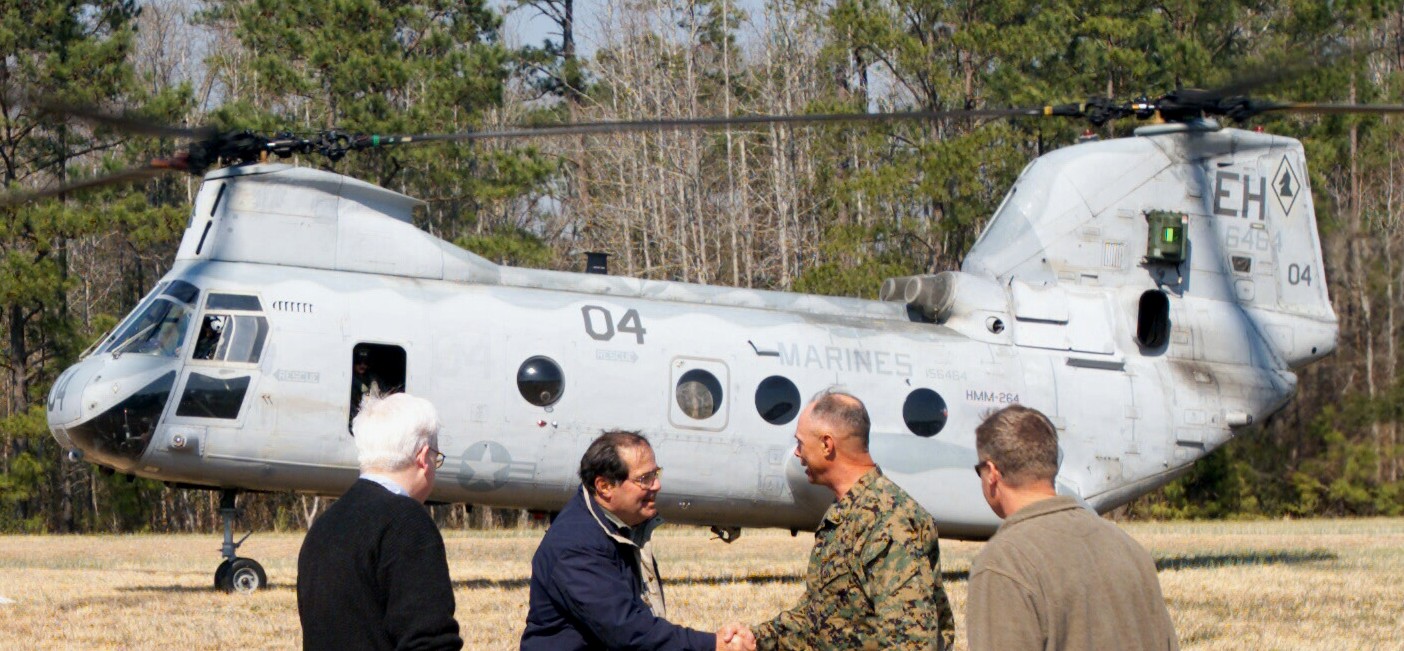 hmm-264 black knights ch-46e sea knight marine medium helicopter squadron usmc 11