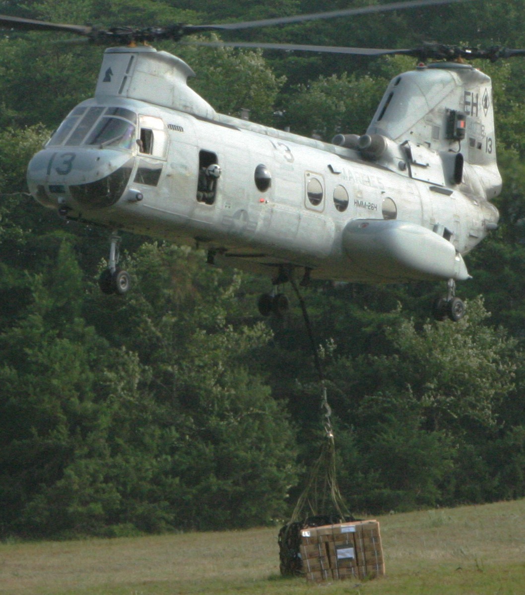 hmm-264 black knights ch-46e sea knight marine medium helicopter squadron usmc 22
