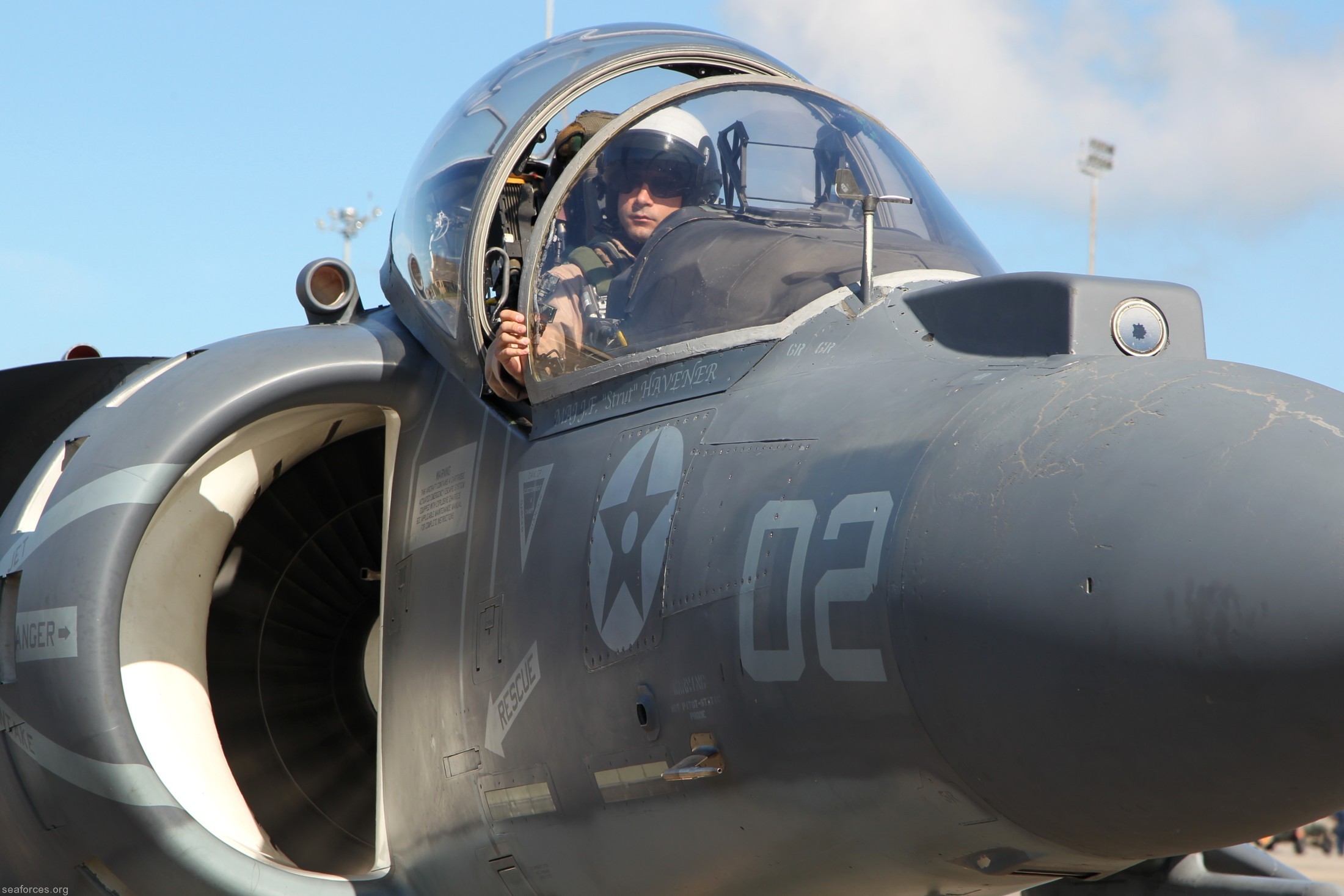 vma-211 wake island avengers av-8b harrier ii marine attack squadron usmc 19