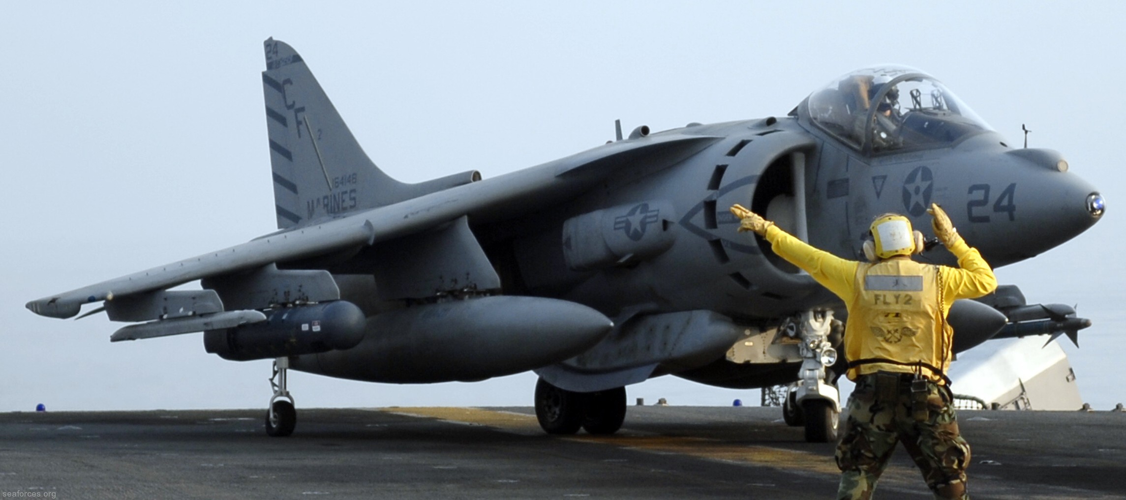 vma-211 wake island avengers av-8b harrier ii marine attack squadron usmc 23