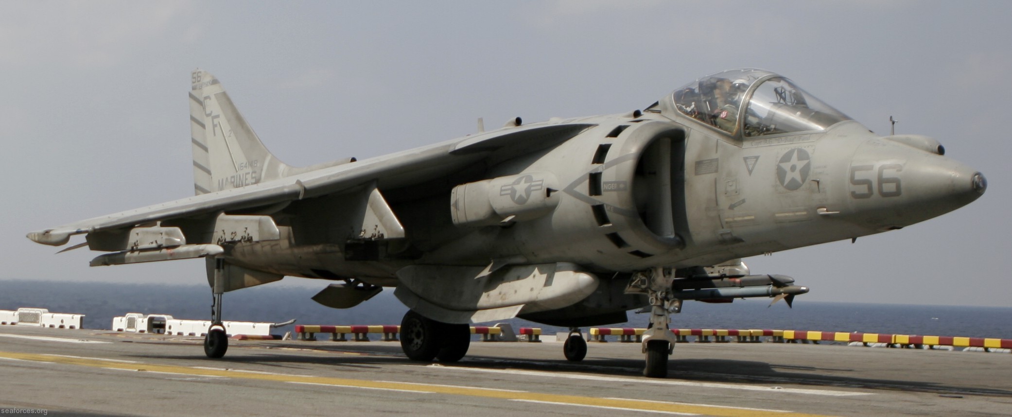 vma-211 wake island avengers av-8b harrier ii marine attack squadron usmc 24 uss essex lhd-2