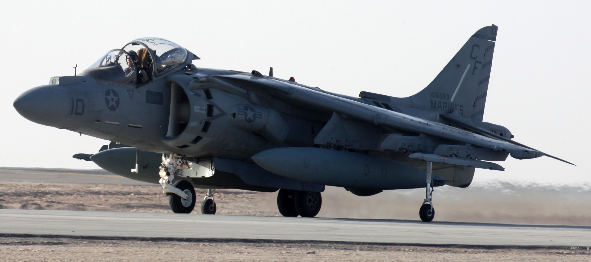 vma-211 wake island avengers av-8b harrier ii marine attack squadron usmc 25