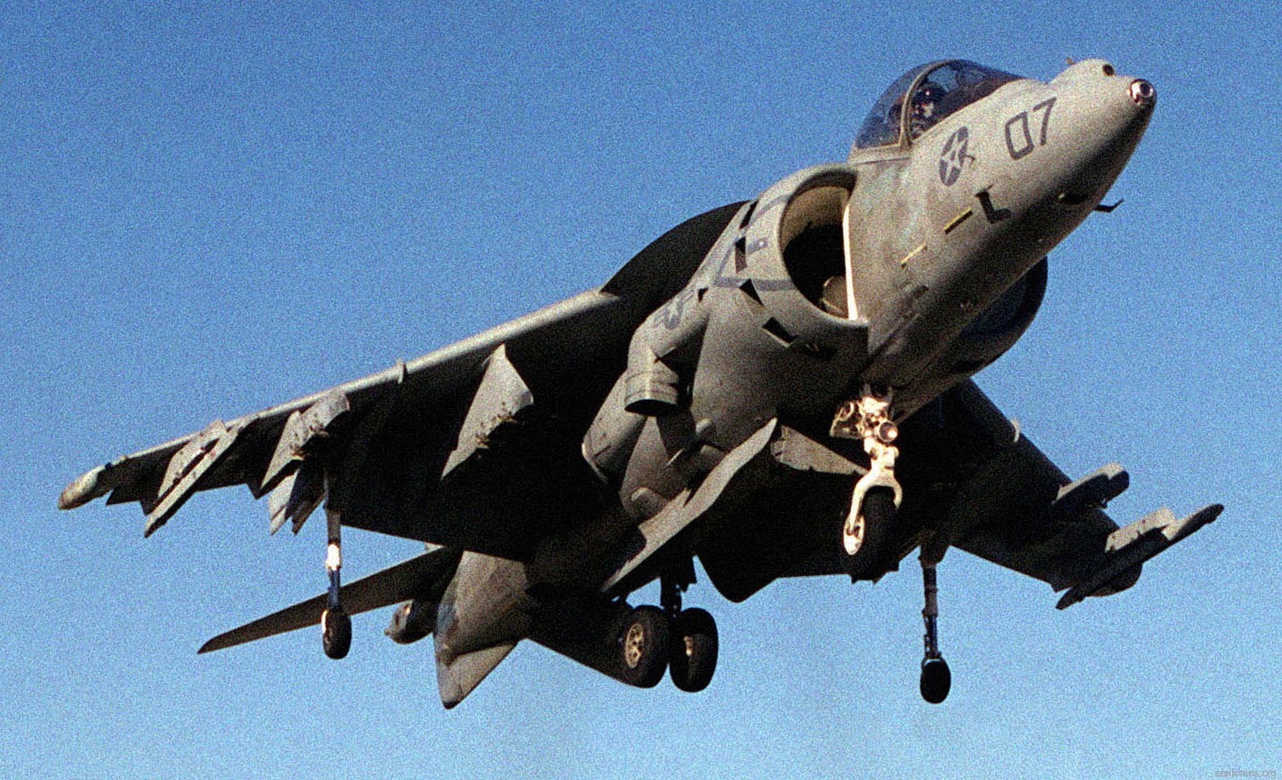 vma-211 wake island avengers av-8b harrier ii marine attack squadron usmc 27