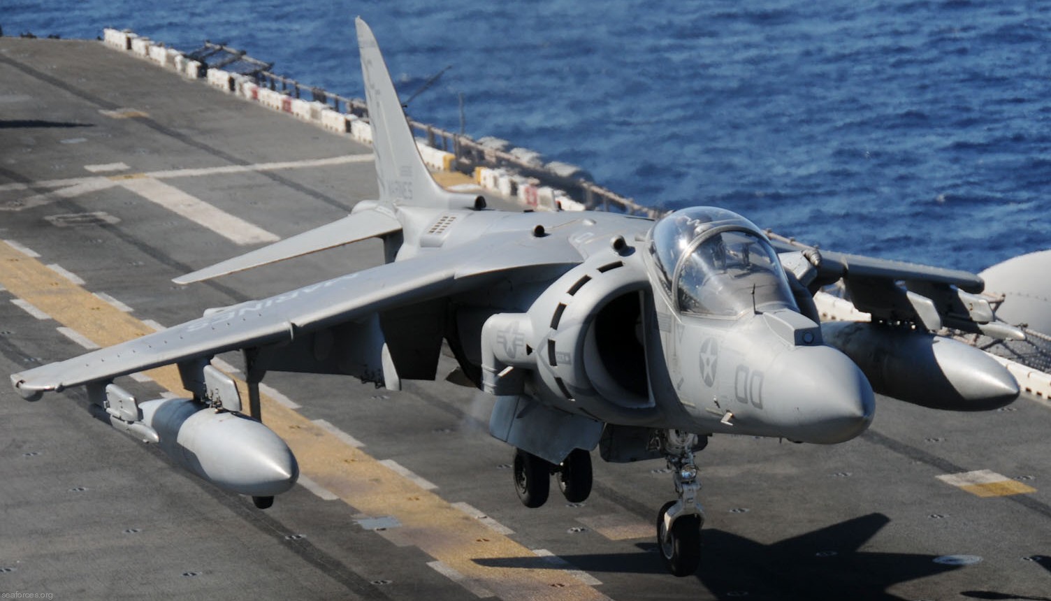 vma-211 wake island avengers av-8b harrier ii marine attack squadron usmc 58