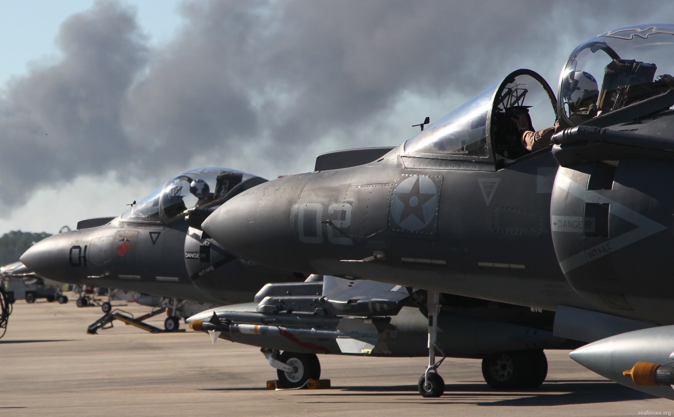 vma-211 wake island avengers av-8b harrier ii marine attack squadron usmc 65