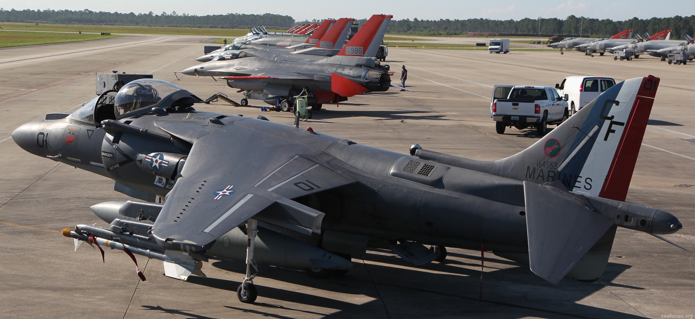 vma-211 wake island avengers av-8b harrier ii marine attack squadron usmc 67