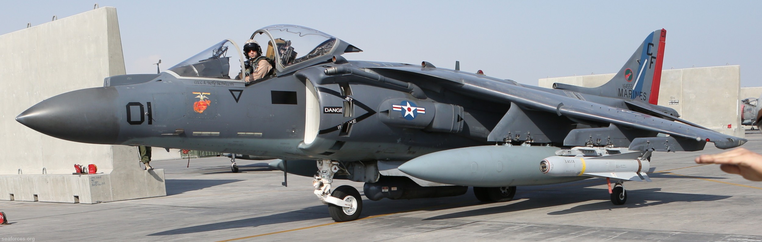 vma-211 wake island avengers av-8b harrier ii marine attack squadron usmc 73 operation inherent resolve