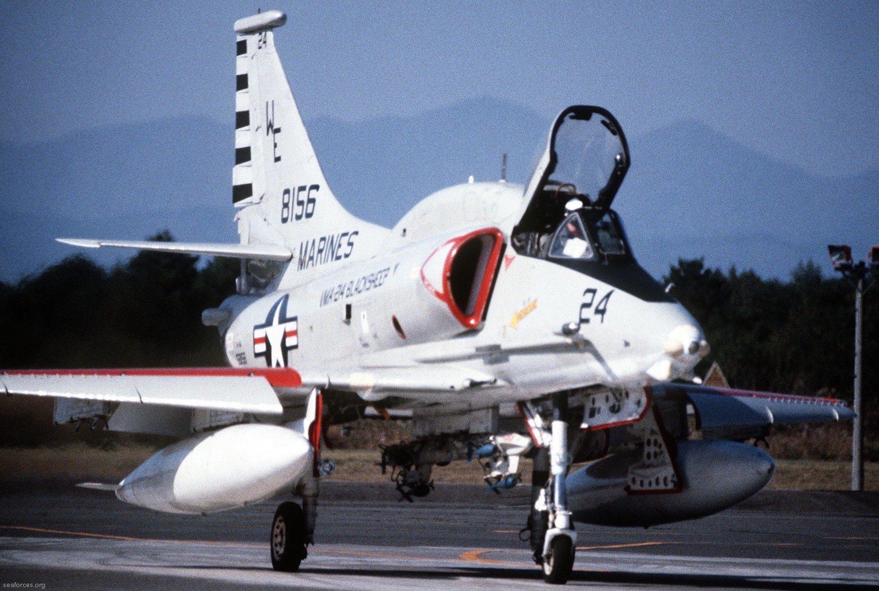 vma-214 blacksheep a-4ej skyhawk marine attack squadron usmc 36