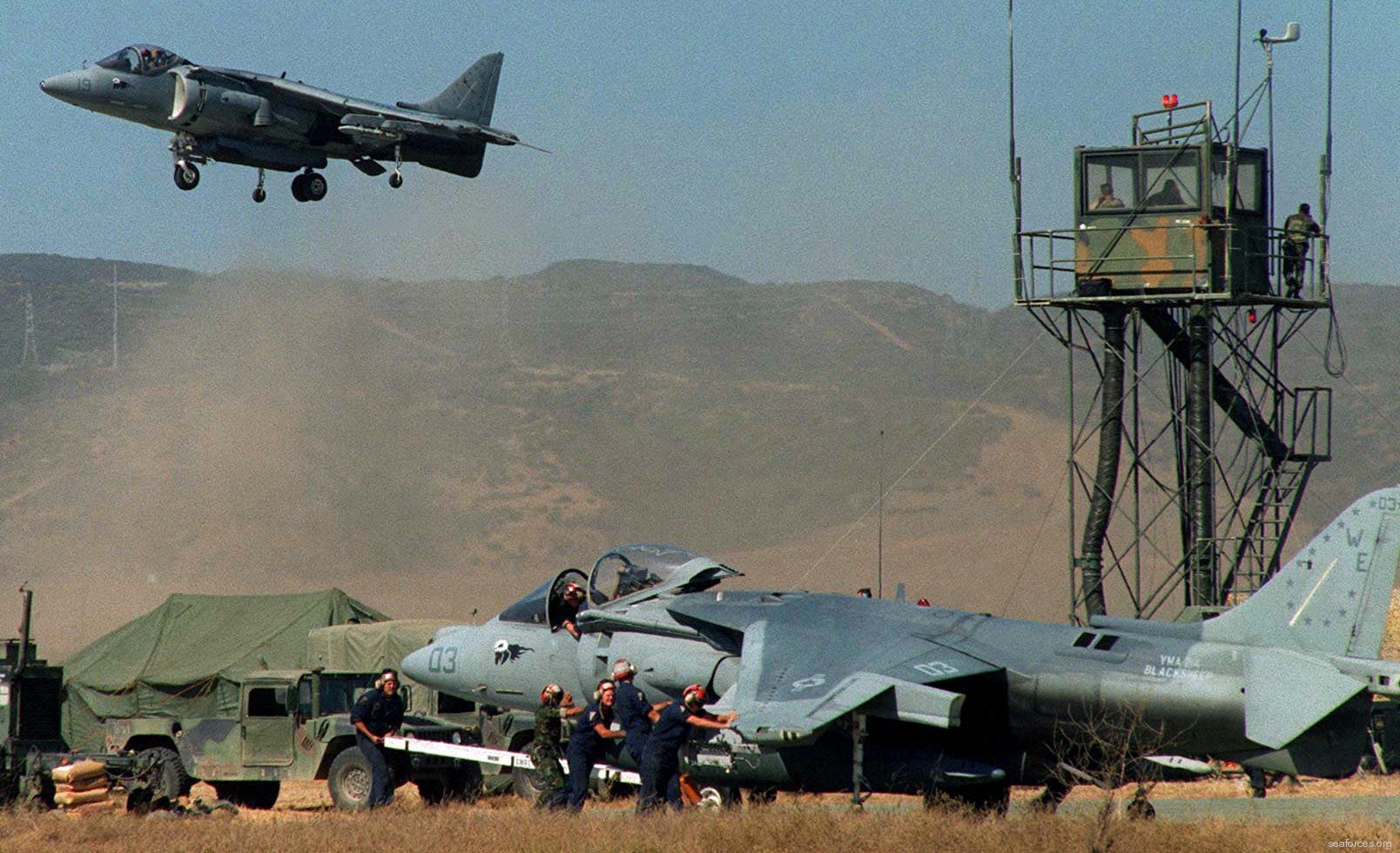 vma-214 blacksheep av-8b harrier marine attack squadron usmc 42 exercise kernel blitz 1997