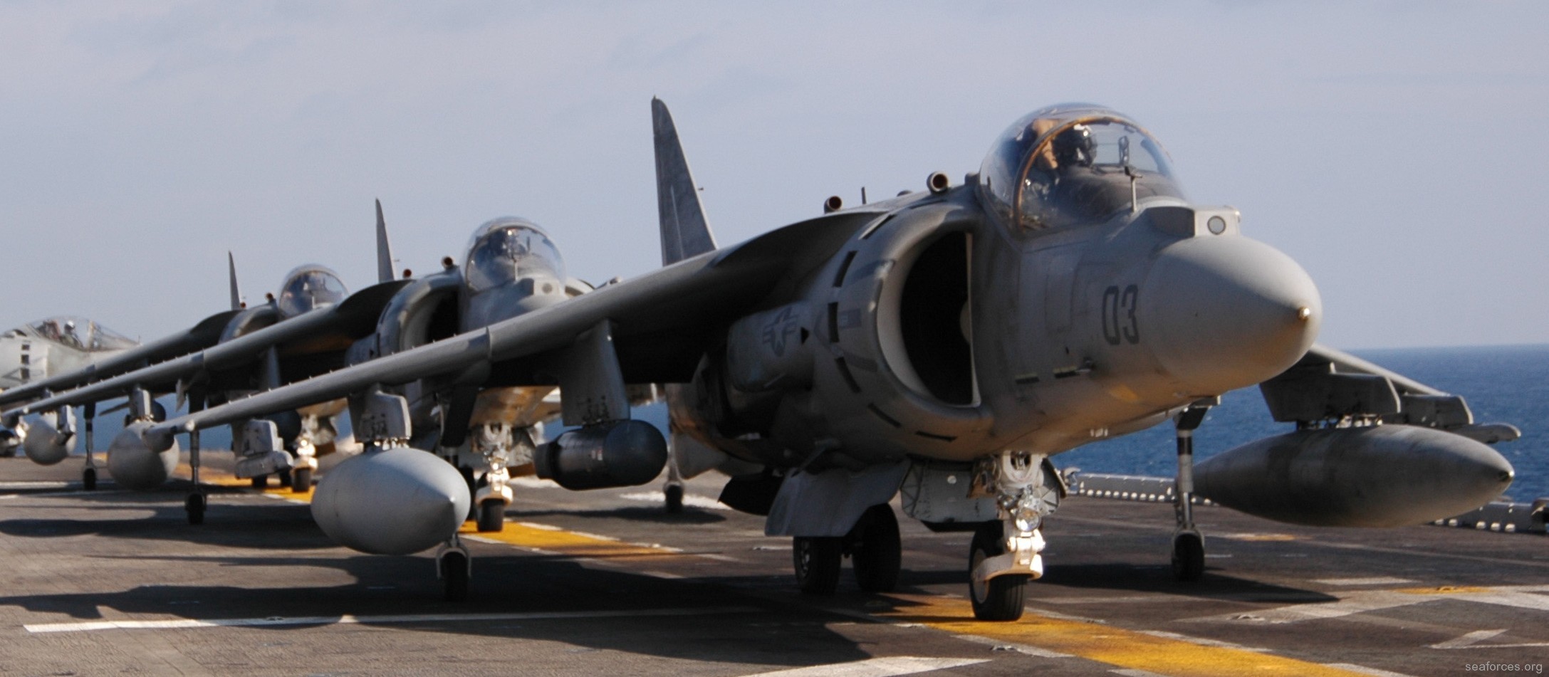 vma-214 blacksheep av-8b harrier marine attack squadron usmc 59 uss essex lhd-2