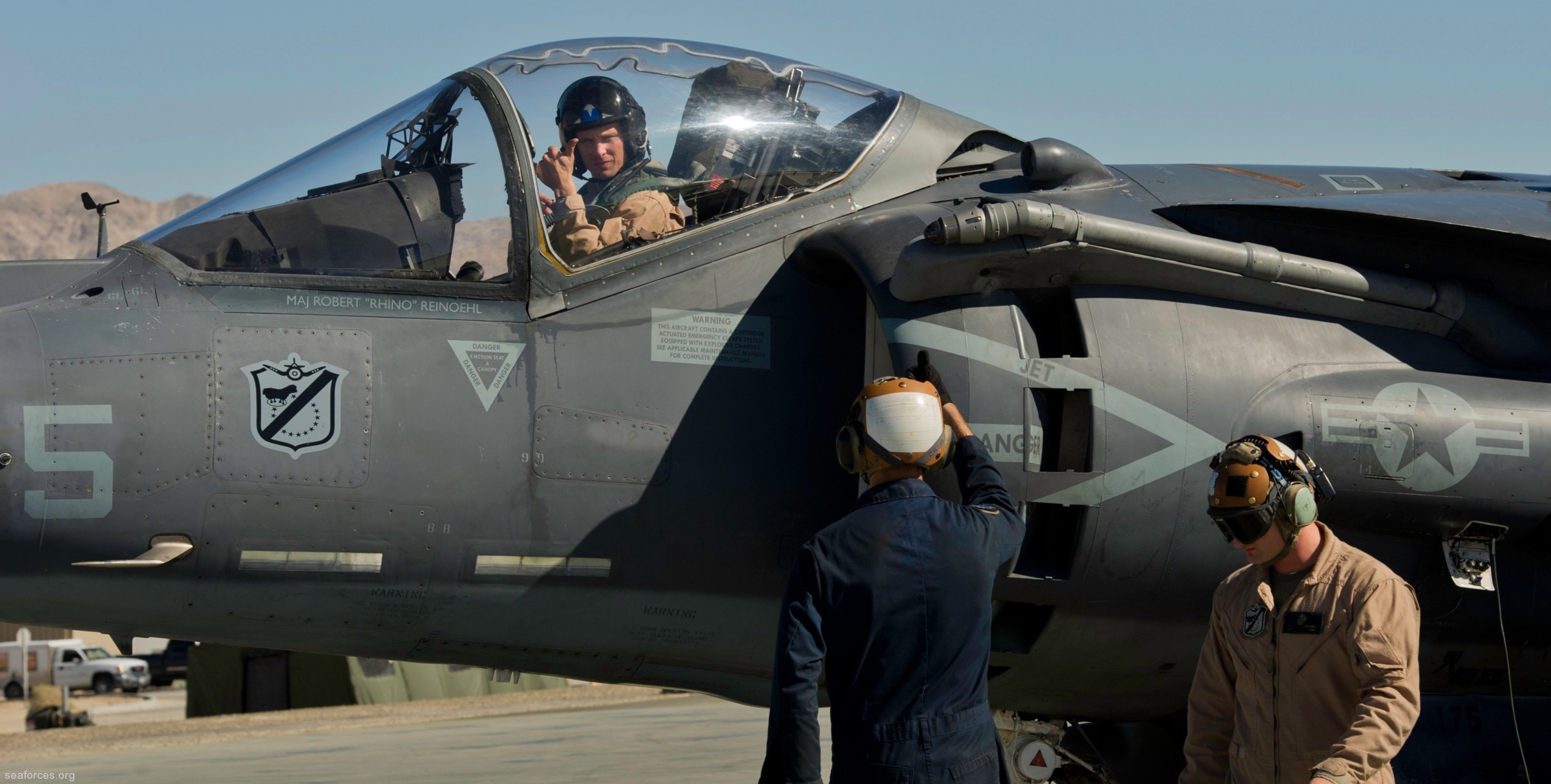 vma-214 blacksheep av-8b harrier marine attack squadron usmc 68