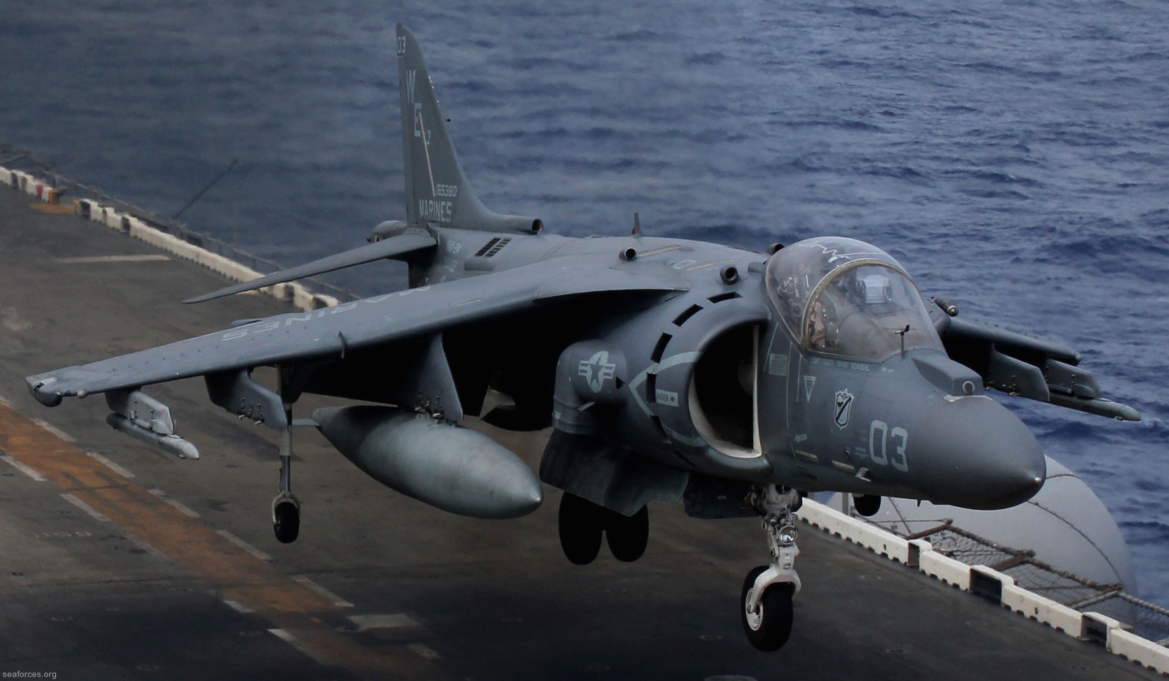 vma-214 blacksheep av-8b harrier marine attack squadron usmc 83