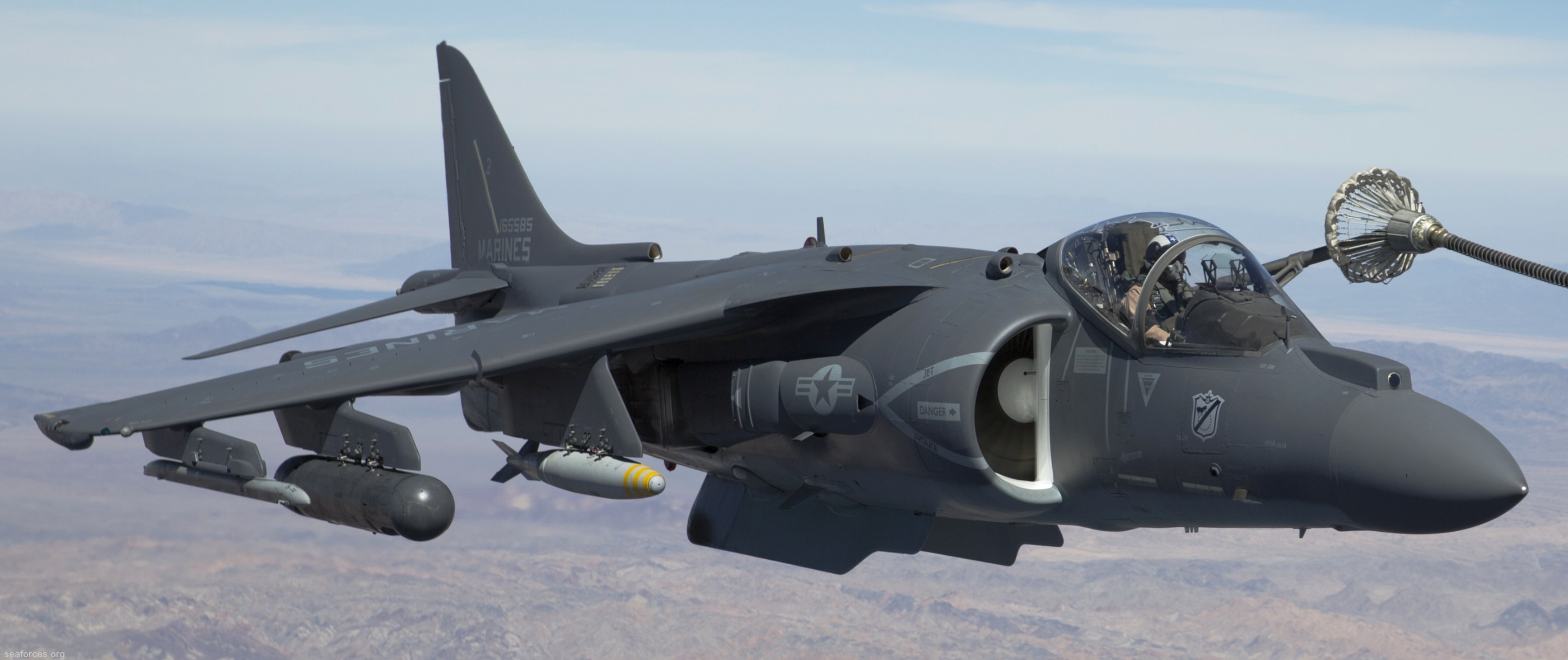 vma-214 blacksheep av-8b harrier marine attack squadron usmc 84 aerial refueling