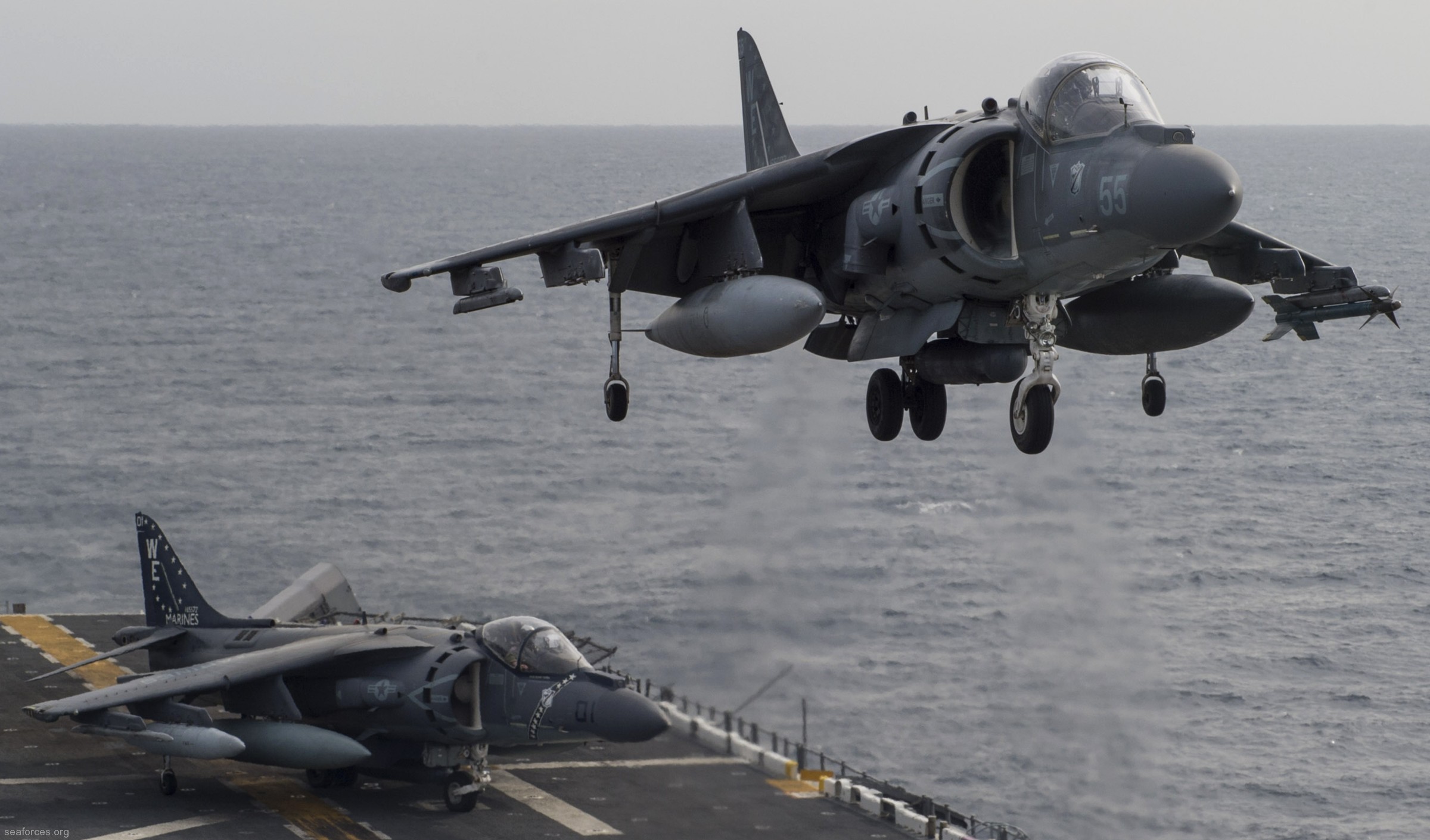 vma-214 blacksheep av-8b harrier marine attack squadron usmc 113