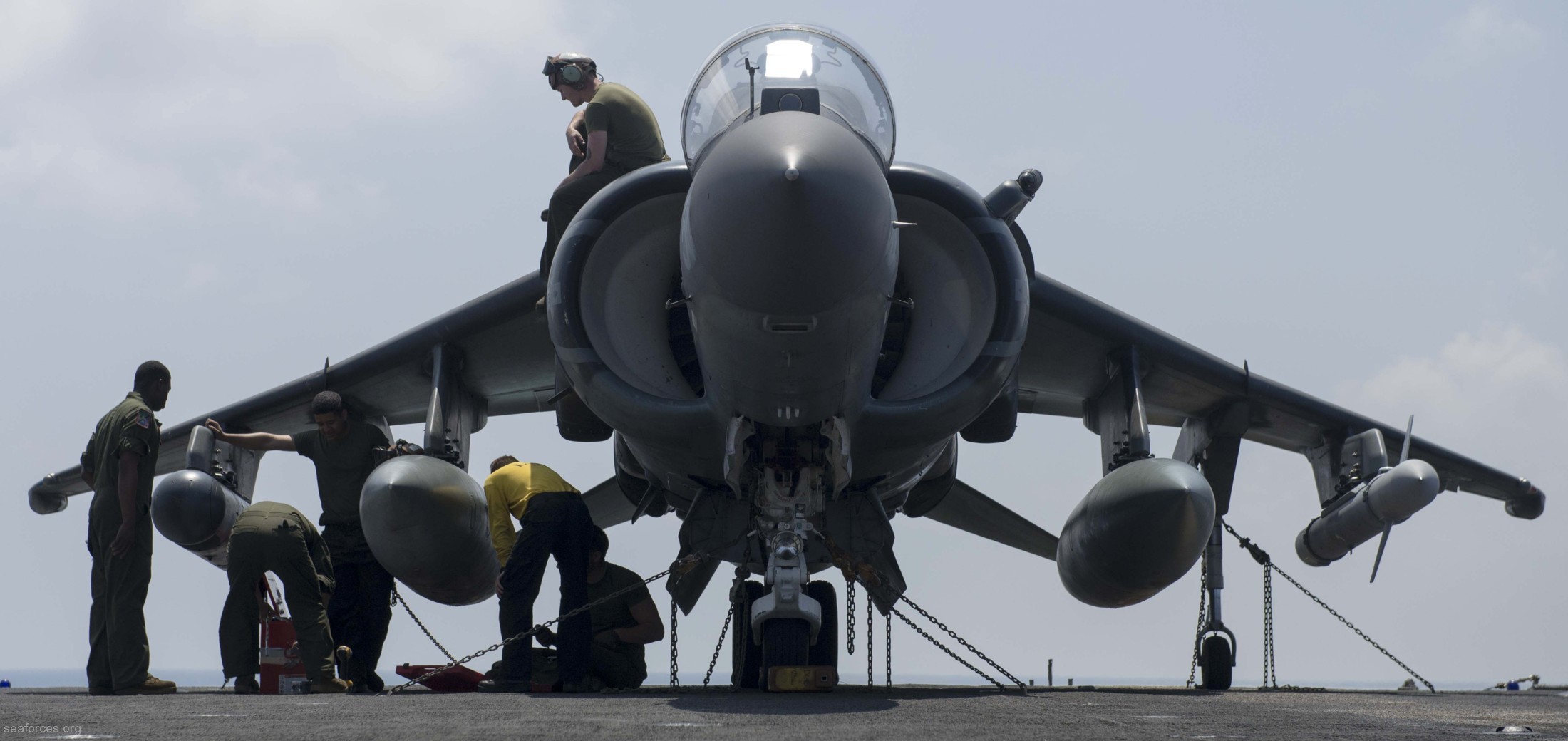 vma-214 blacksheep av-8b harrier marine attack squadron usmc 121