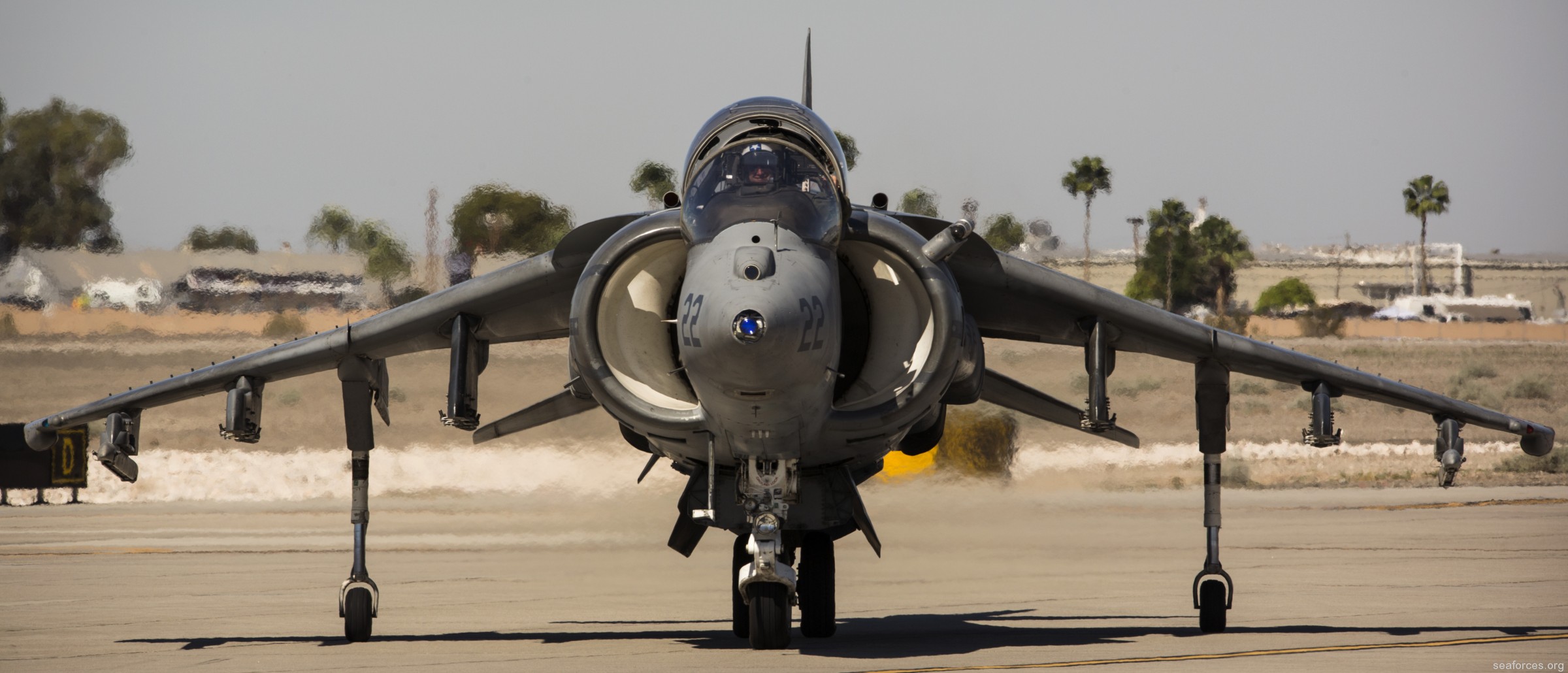 vma-214 blacksheep av-8b harrier marine attack squadron usmc 136