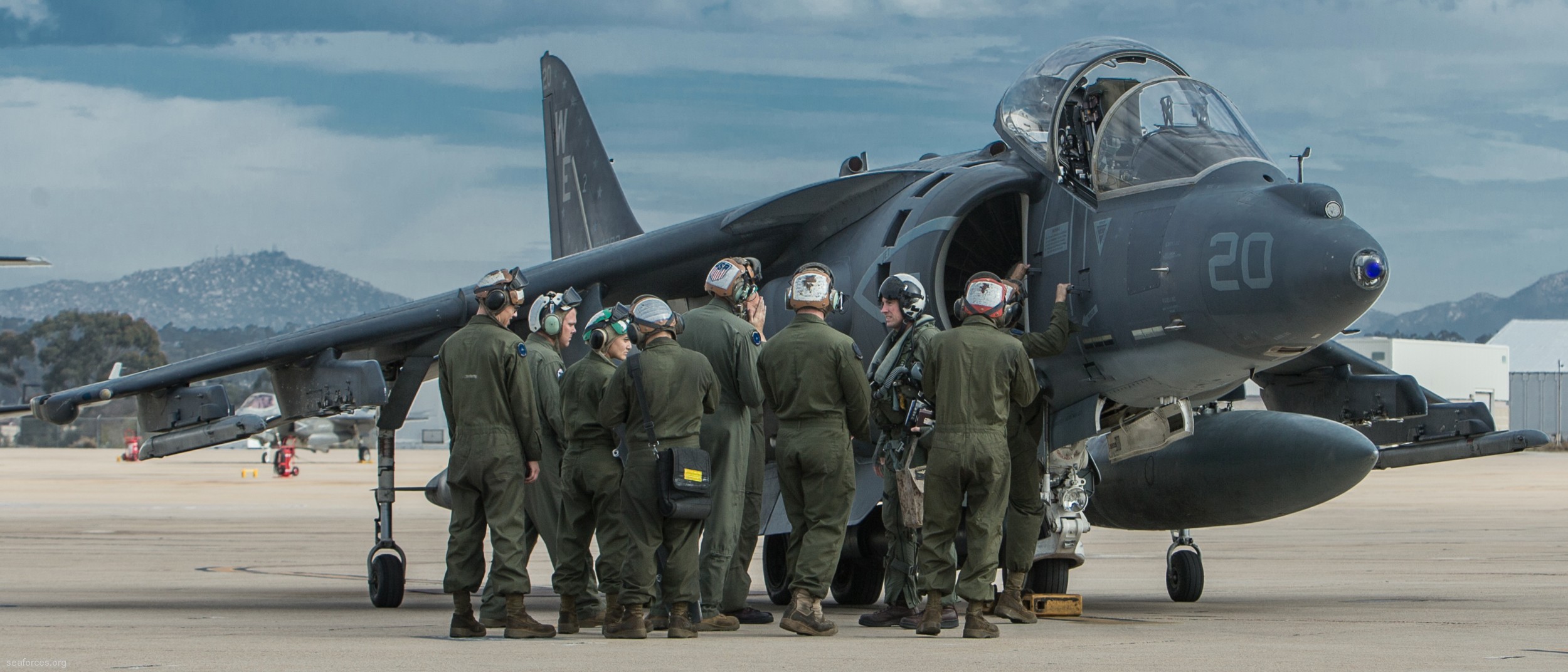 vma-214 blacksheep av-8b harrier marine attack squadron usmc 167 winter fury camp pendleton