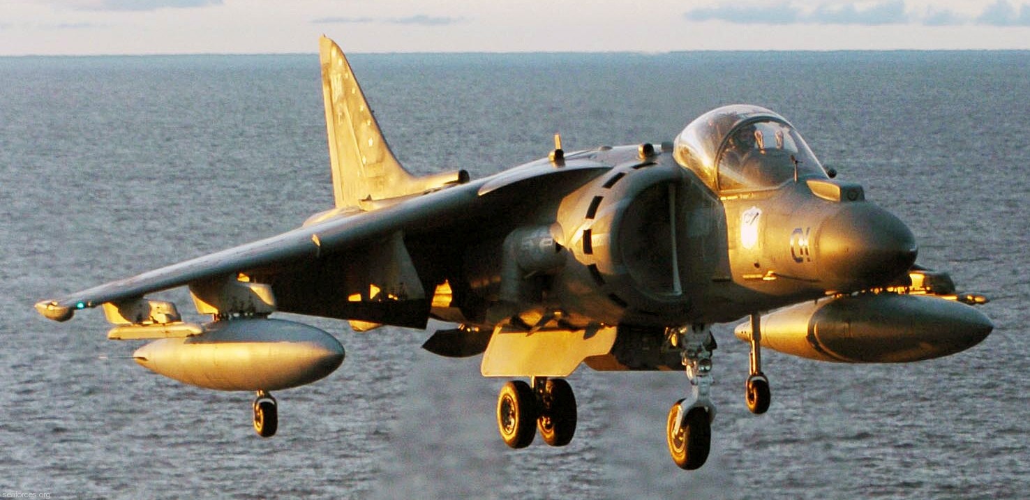 vma-214 blacksheep av-8b harrier marine attack squadron usmc 186