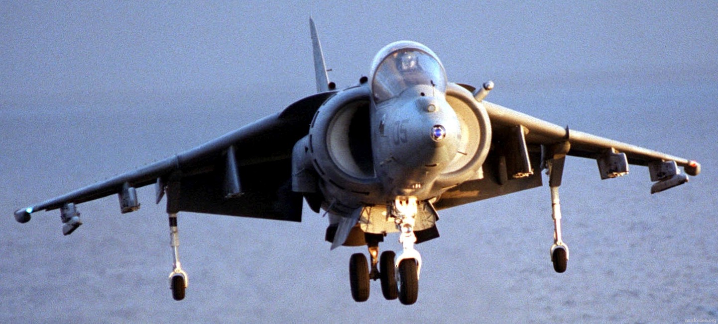 vma-214 blacksheep av-8b harrier marine attack squadron usmc 189