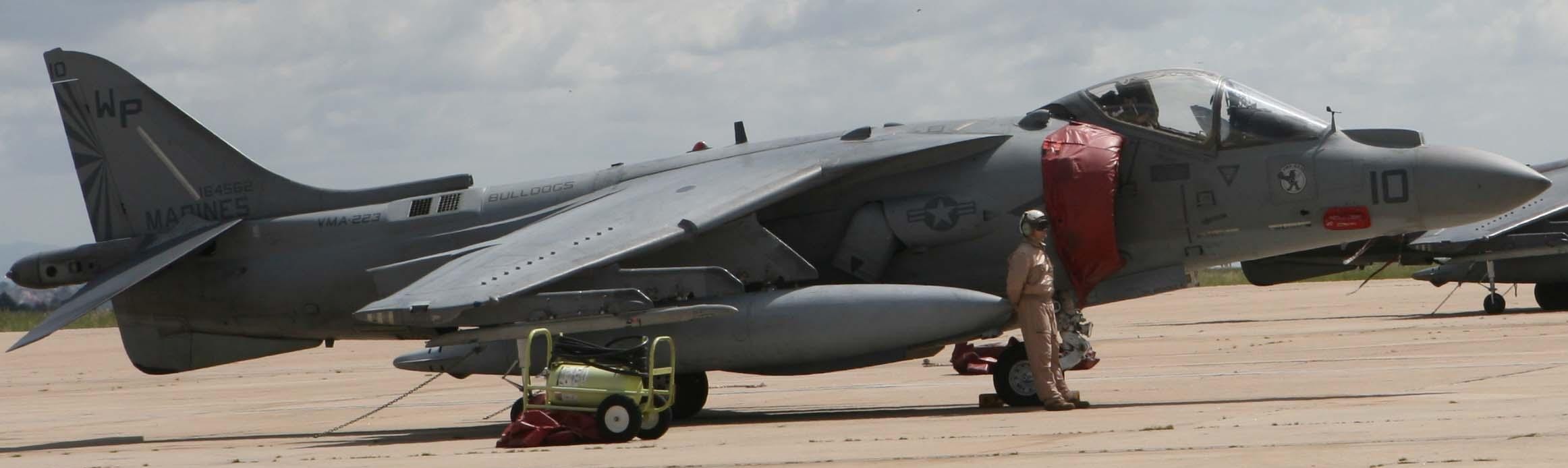 vma-223 bulldogs marine attack squadron av-8b harrier miramar 2011 26