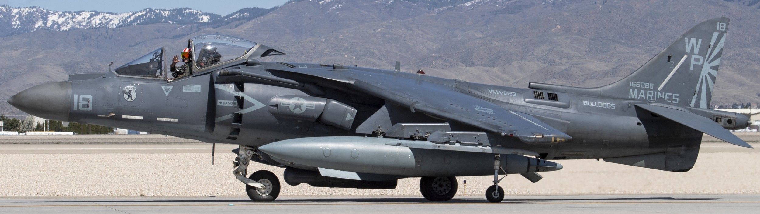 vma-223 bulldogs marine attack squadron av-8b harrier gowen field angb boise idaho 48