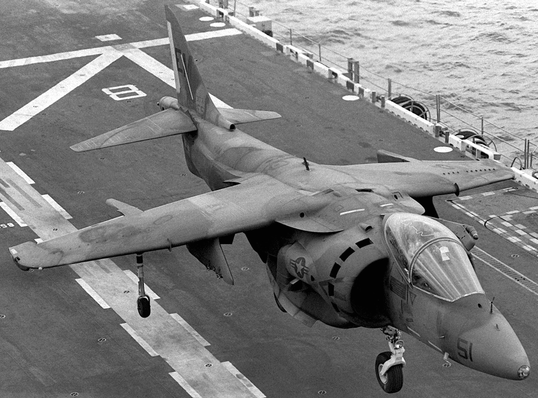 vma-223 bulldogs marine attack squadron av-8b harrier uss saipan lha-2 operation sharp edge liberia 1990