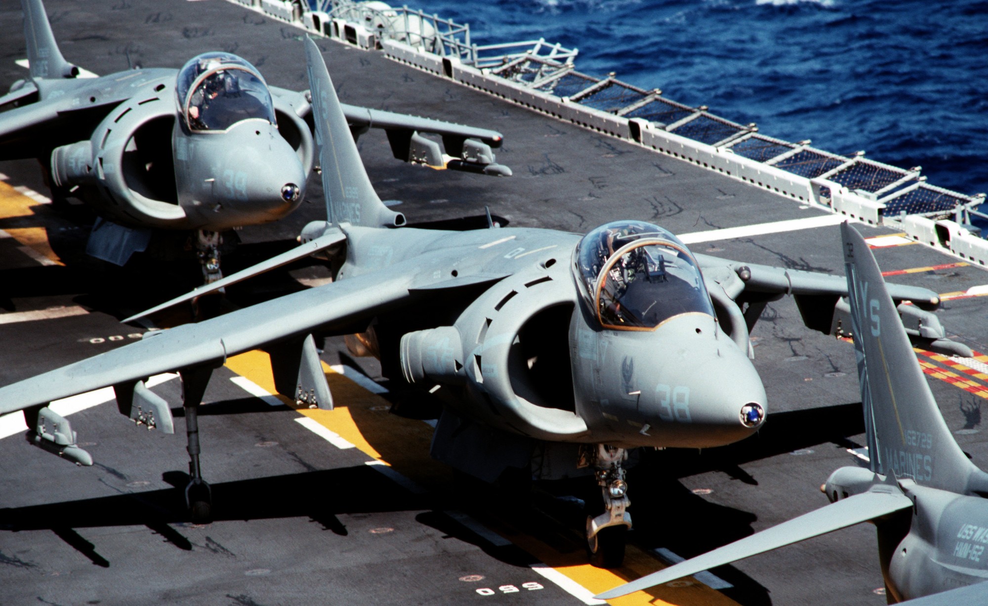 vma-223 bulldogs marine attack squadron av-8b harrier uss wasp lhd-1 1991 67