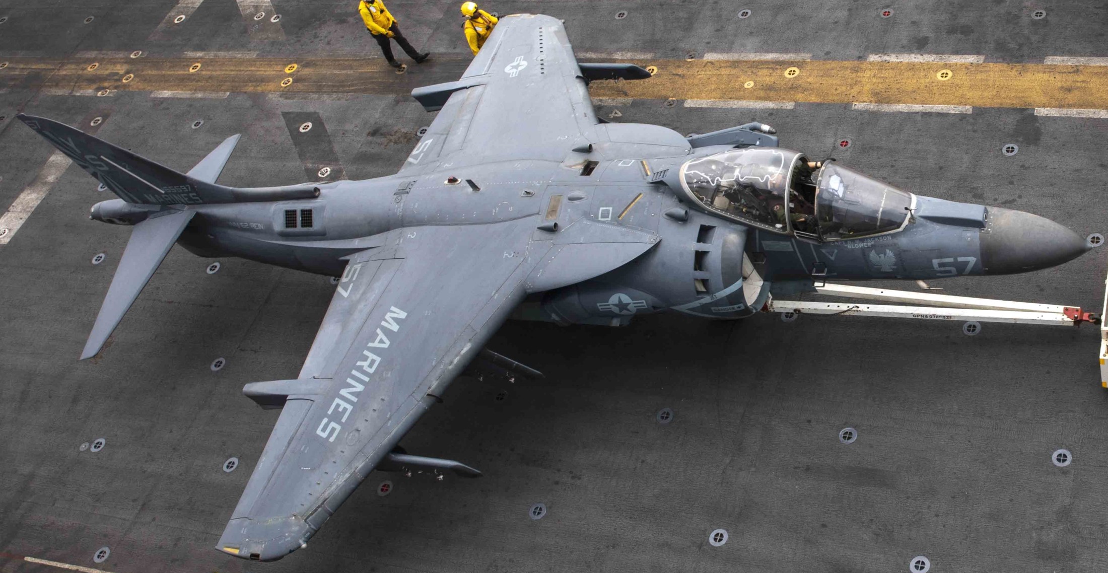 vma-223 bulldogs marine attack squadron av-8b harrier uss iwo jima lhd-7 73
