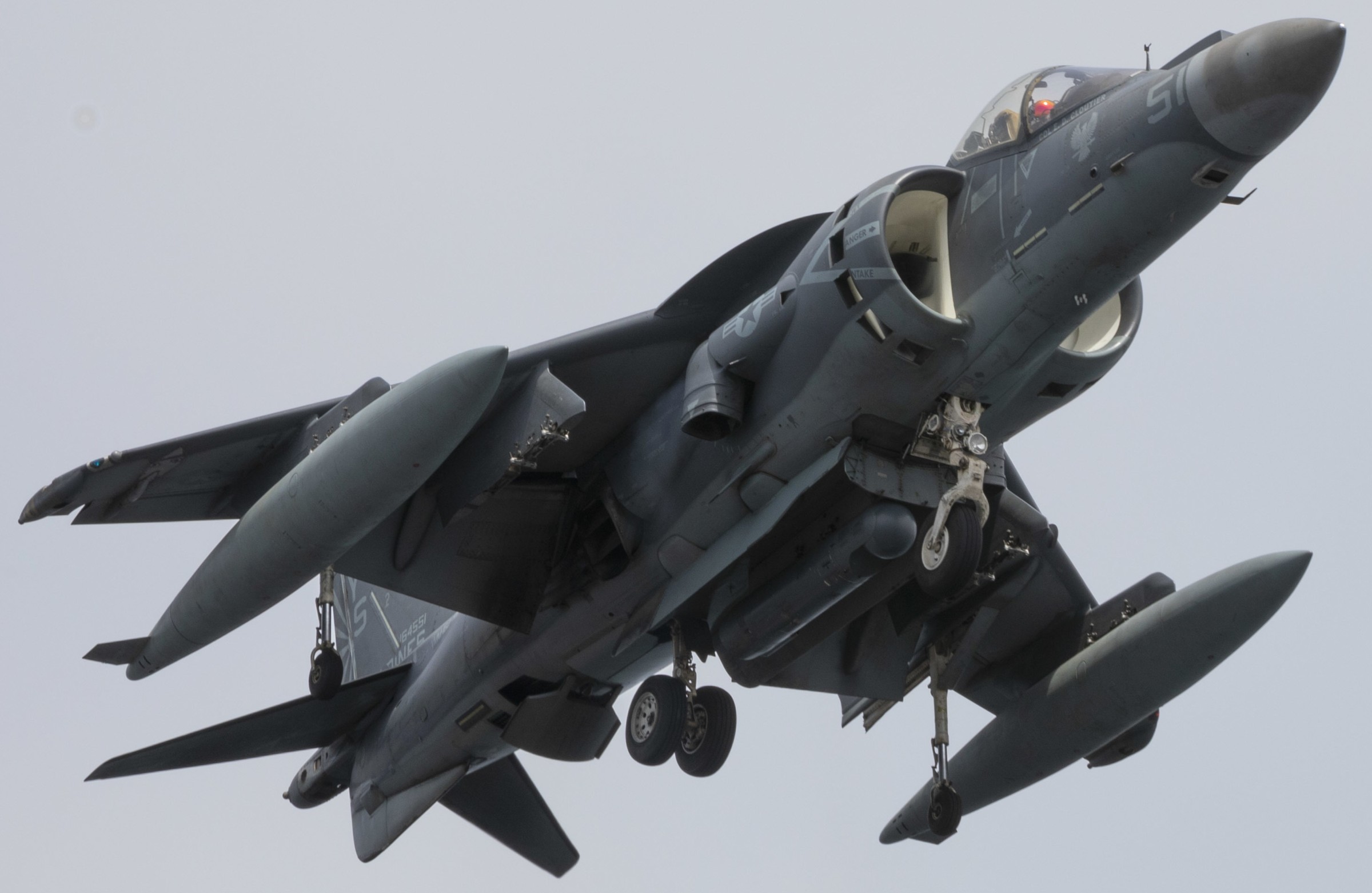 vma-223 bulldogs marine attack squadron av-8b harrier uss iwo jima lhd-7 74