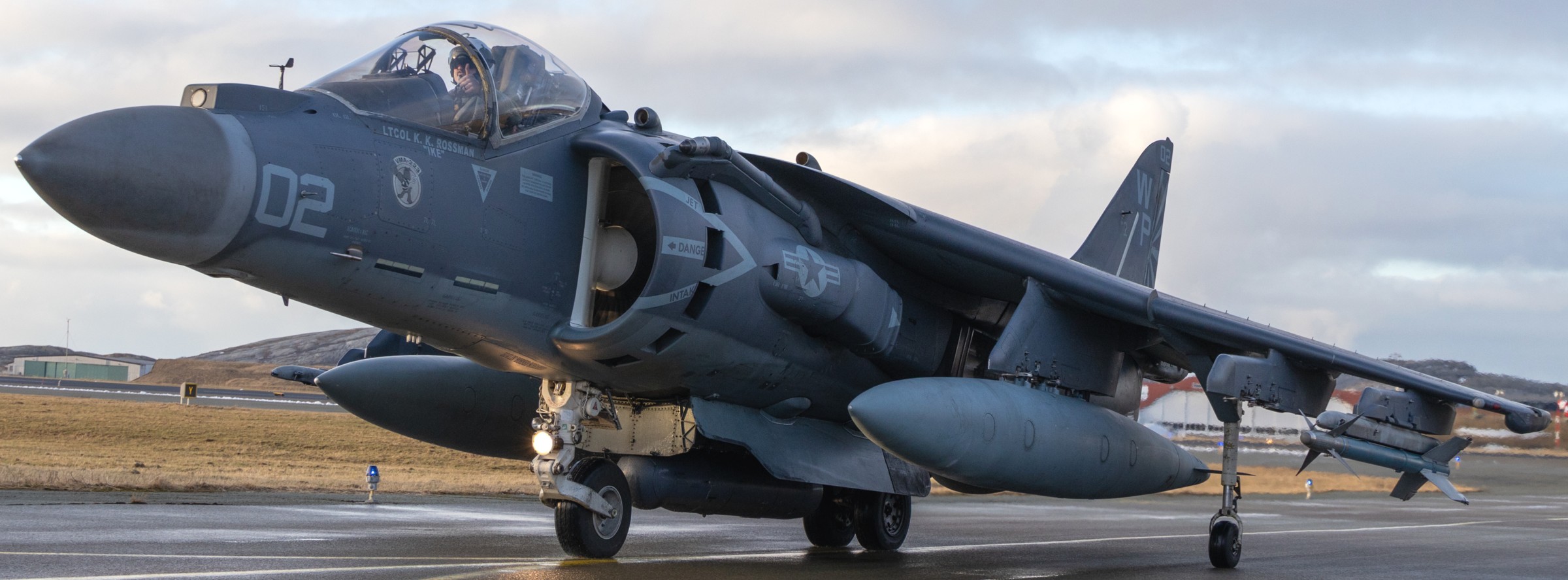 vma-223 bulldogs marine attack squadron av-8b harrier nato cold response bodo norway 2022 81