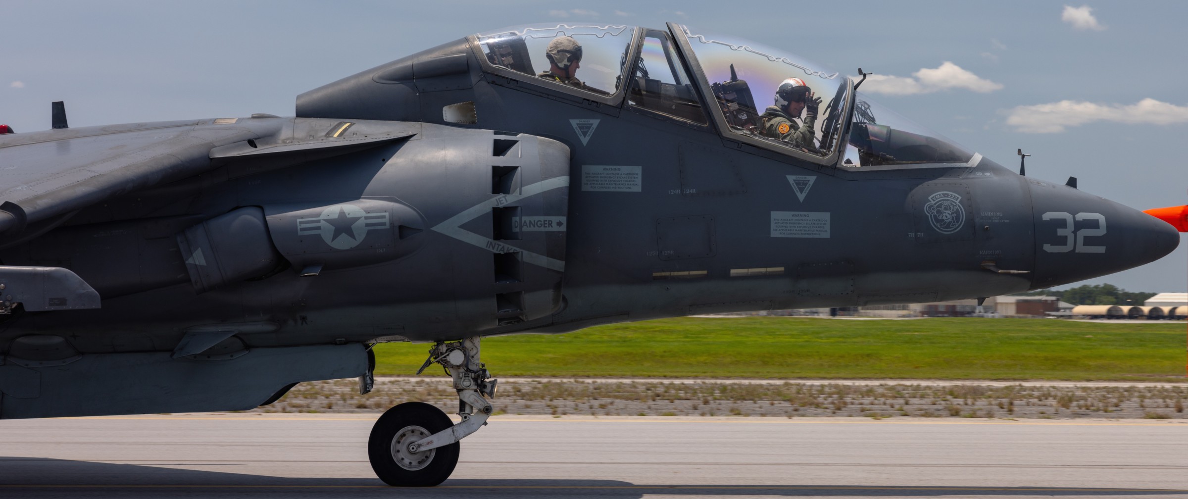 vma-223 bulldogs marine attack squadron tav-8b harrier ii frs mcas cherry point nc 136