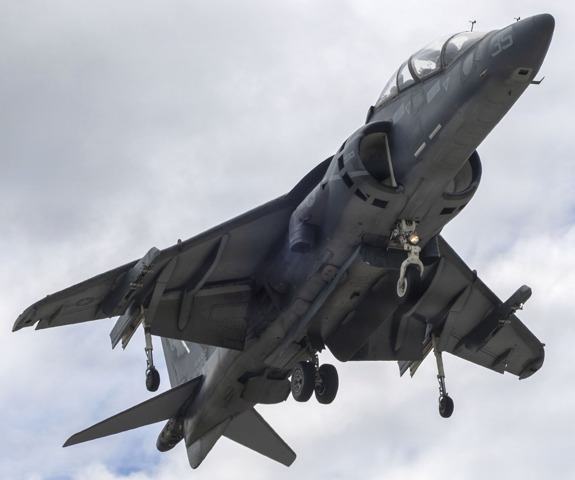 vma-223 bulldogs marine attack squadron tav-8b harrier ii usmc 189