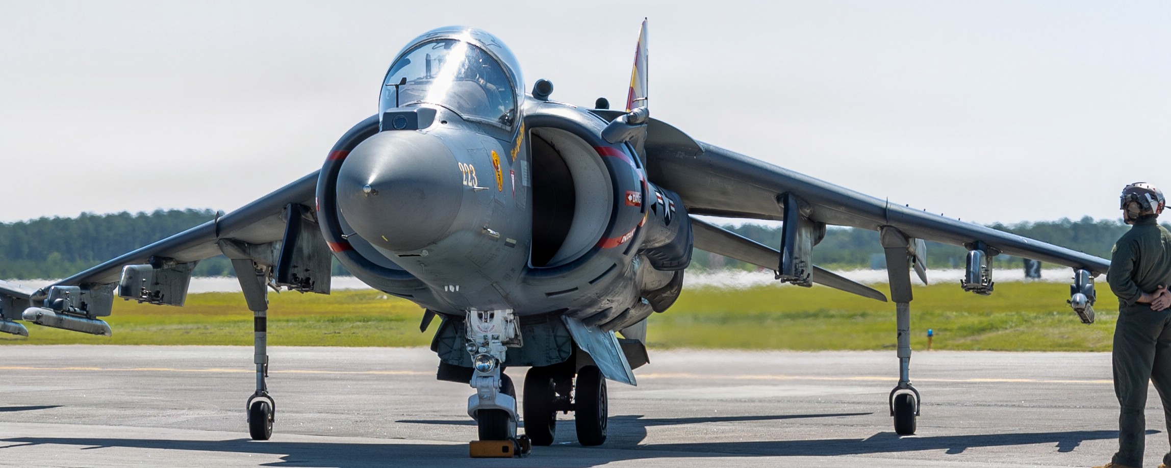 vma-223 bulldogs marine attack squadron sundown final av-8b harrier ii flight 2026 197
