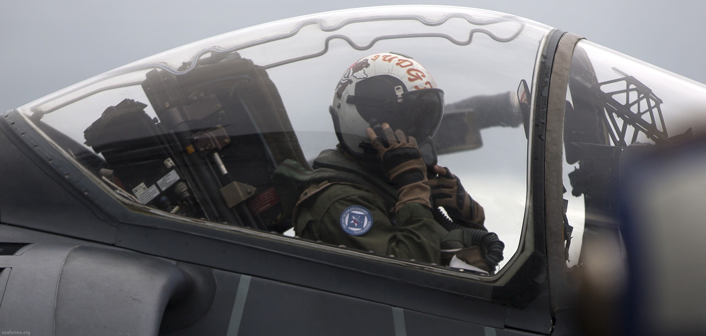 vma-223 bulldogs av-8b harrier marine attack squadron usmc 108 cockpit view