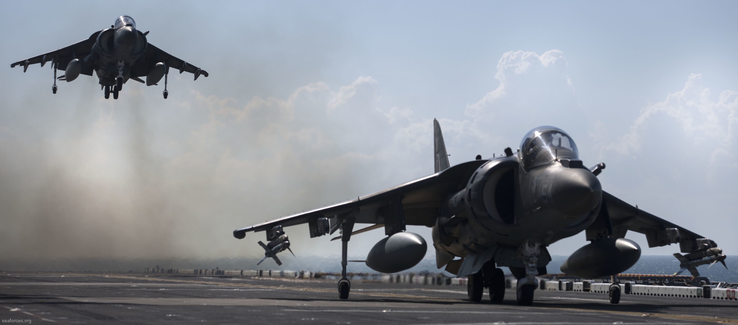 vma-223 bulldogs av-8b harrier marine attack squadron usmc 109 uss bataan lhd-5