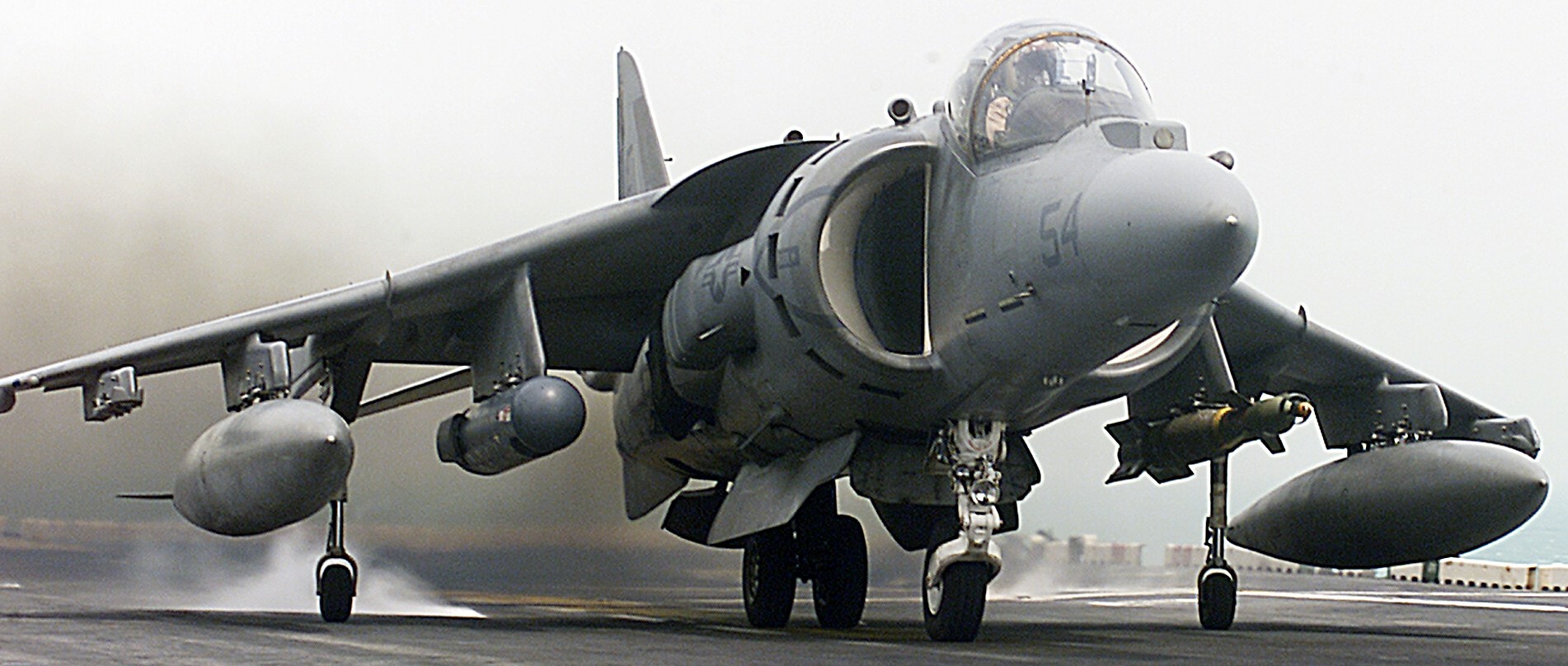 vma-231 ace of spades marine attack squadron av-8b harrier uss nassau lha-4 2003 03